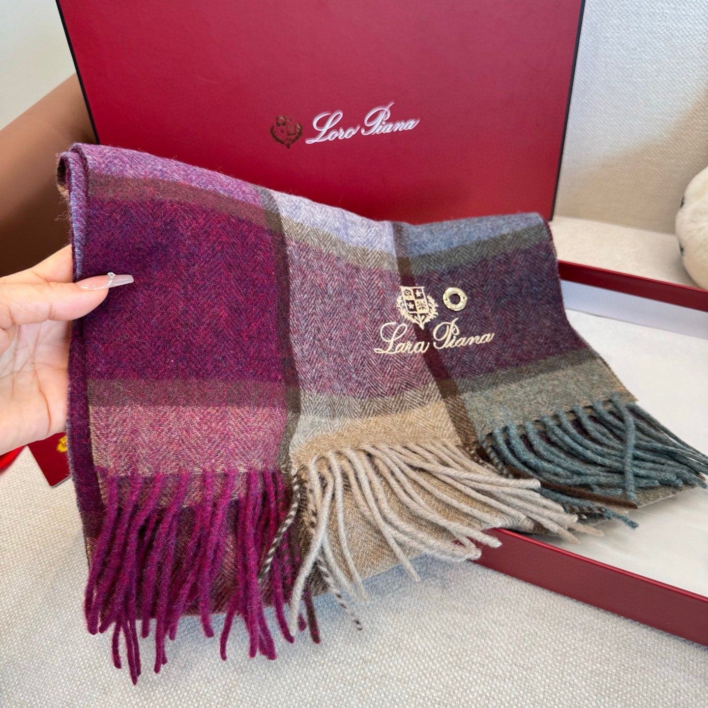 BBR Classic Embroidered Scarf 185CM Purple Cashmere 292818