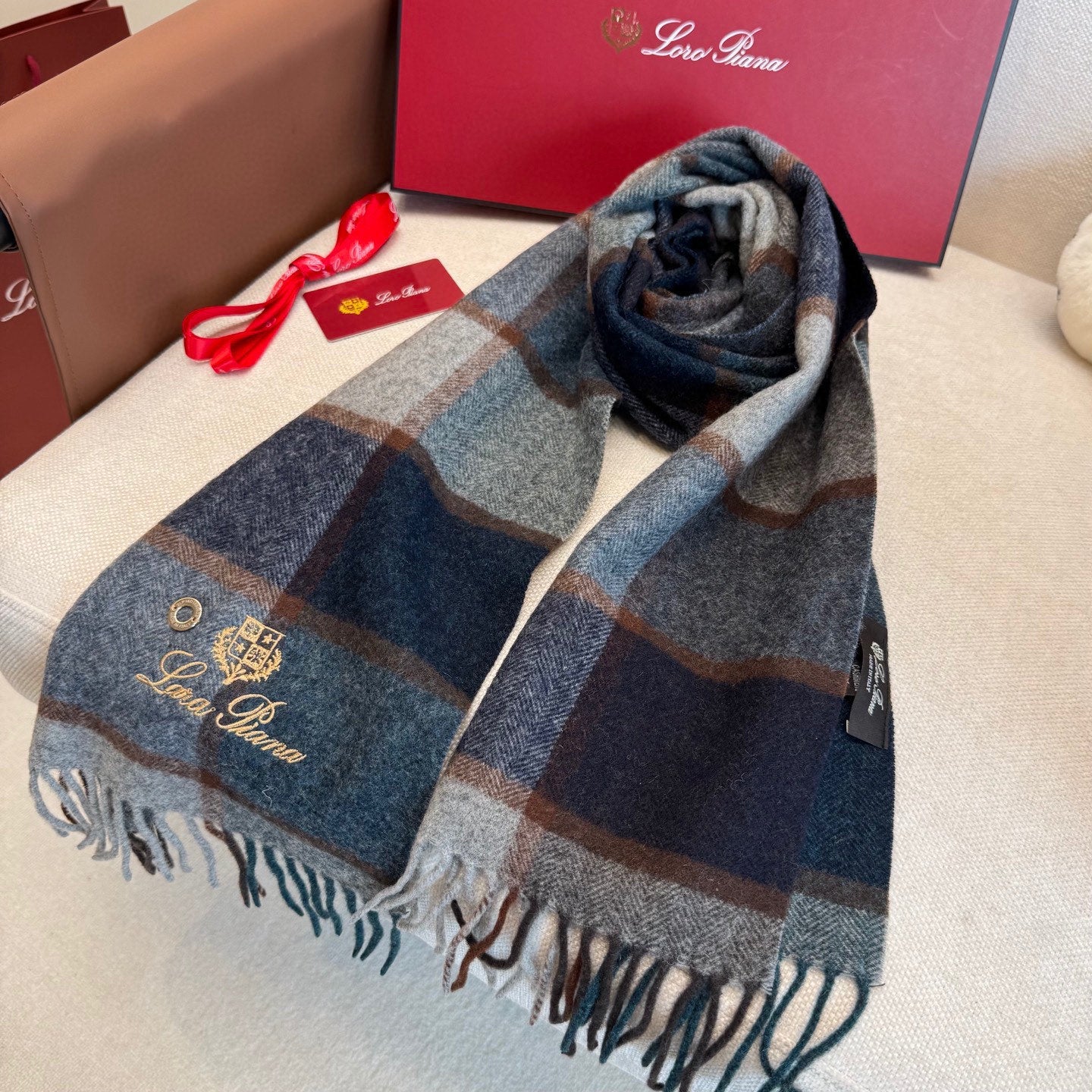 BBR Classic Embroidered Scarf 185CM Blue Cashmere 292819