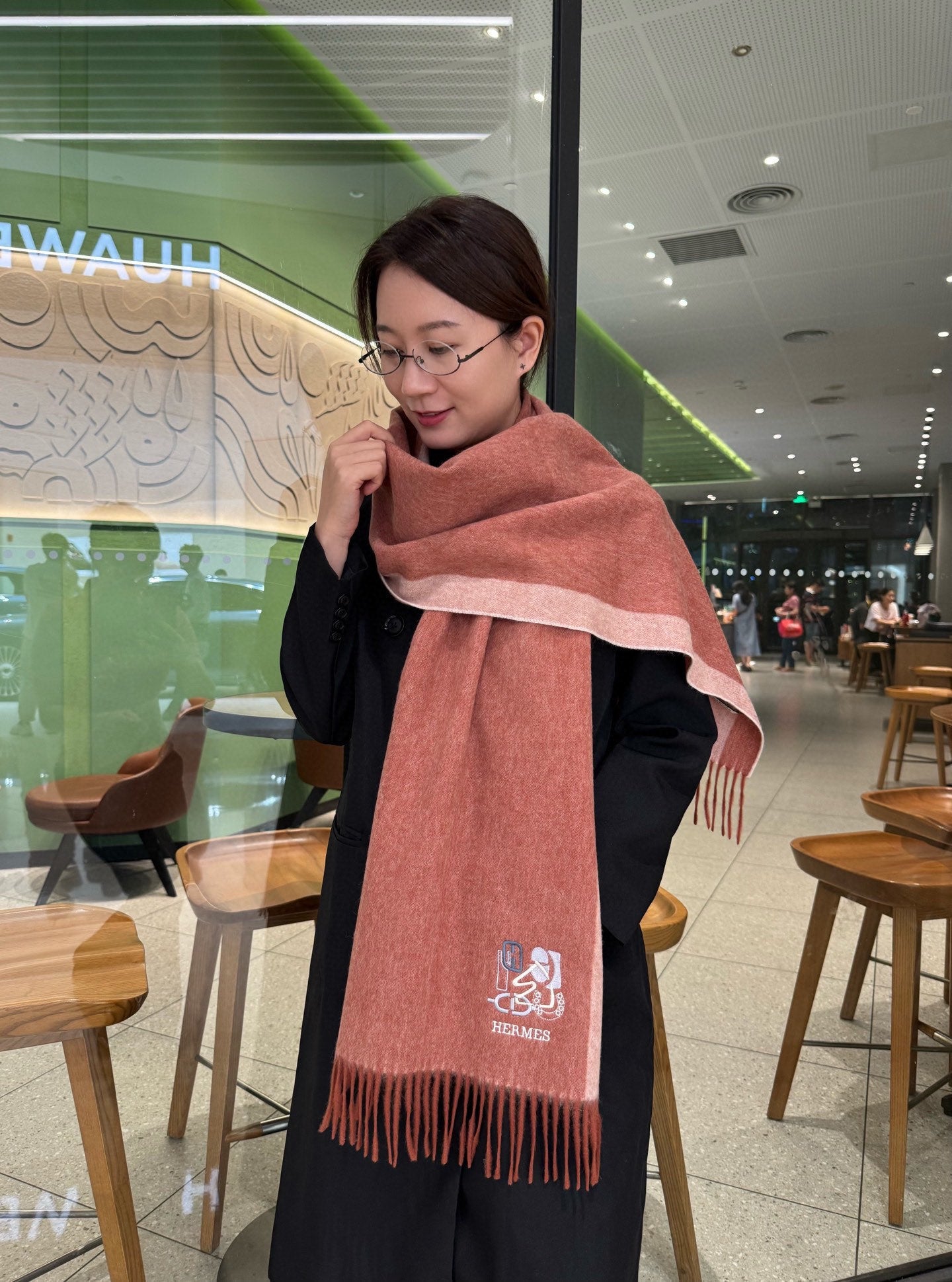 BBR Classic Embroidered Scarf 185CM Dusty Rose Cashmere 292825