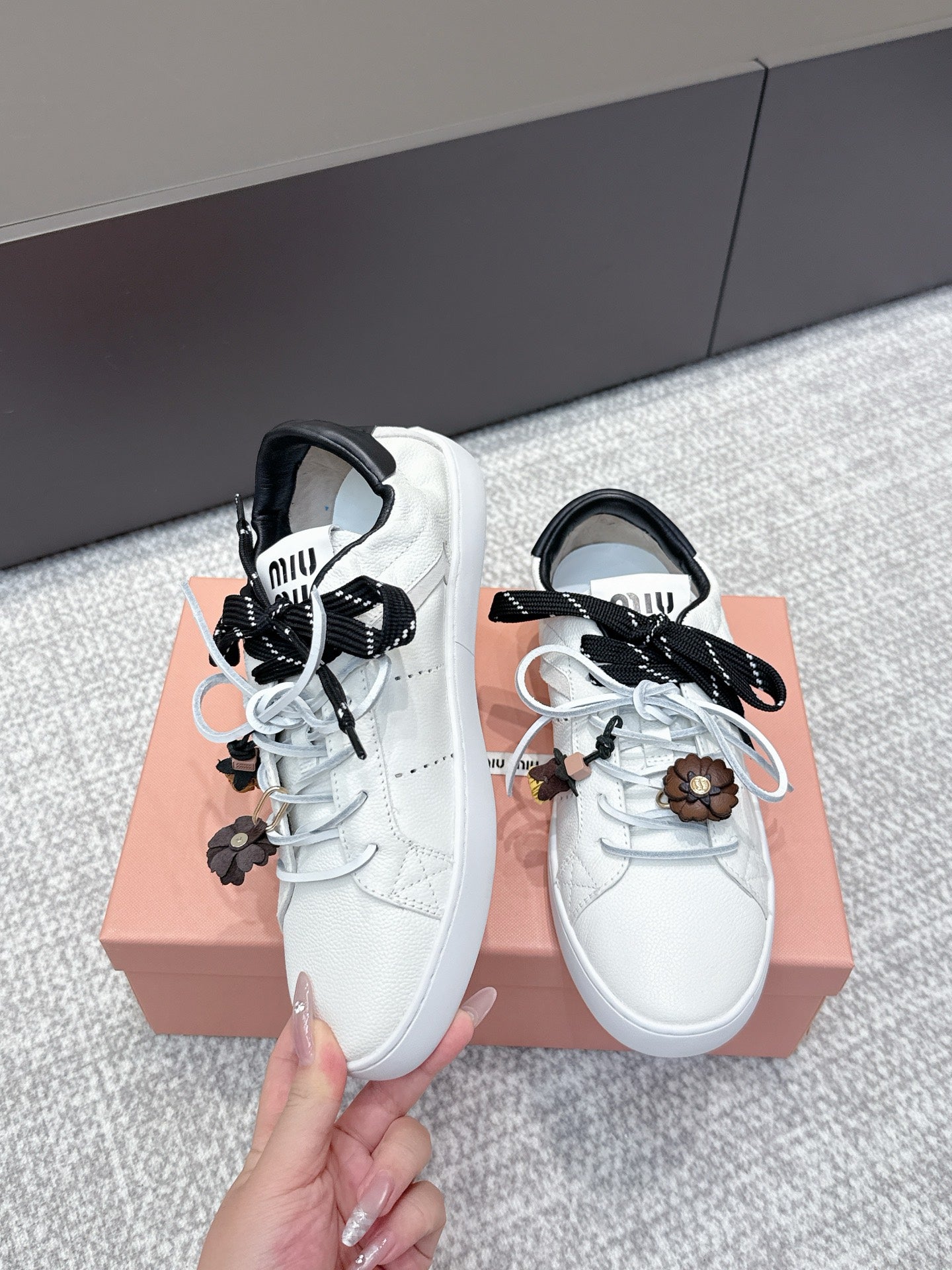 MIU MIU sneaker white black cowhide 461841