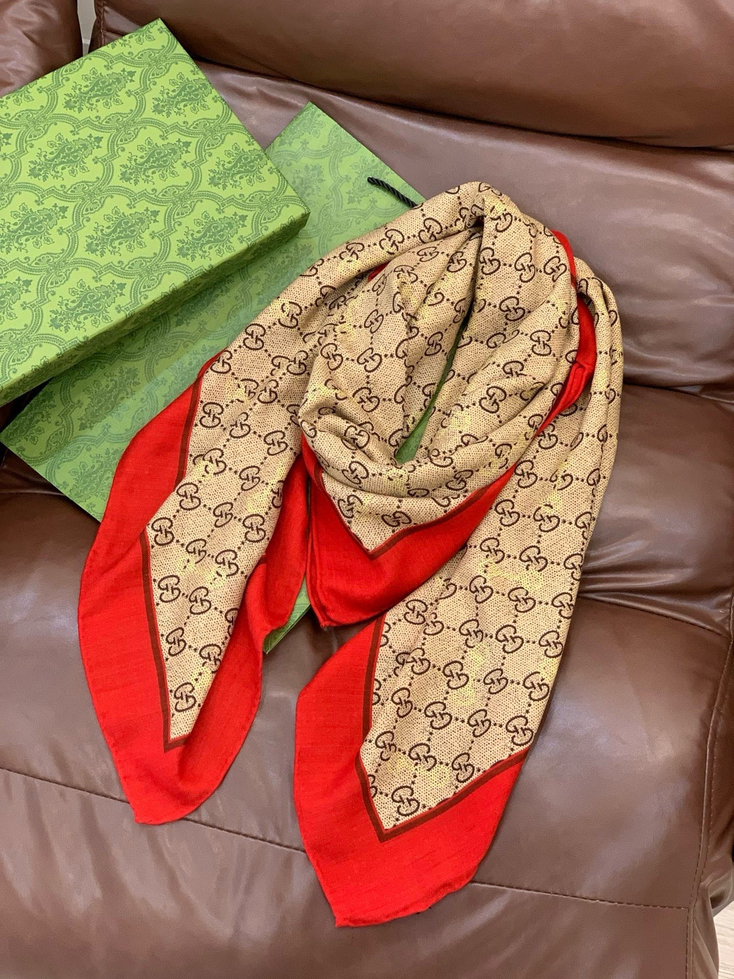 GG Classic 135CM Beige Red Cashmere 287699