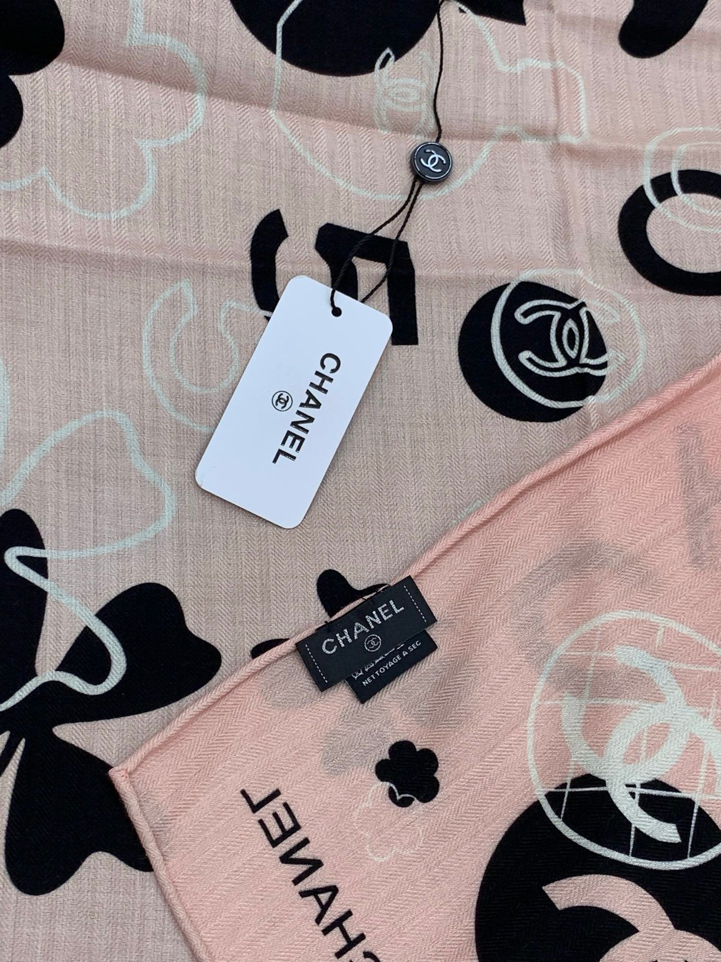 CC 25 Scarf 140cm Light Pink Black Cashmere 293180