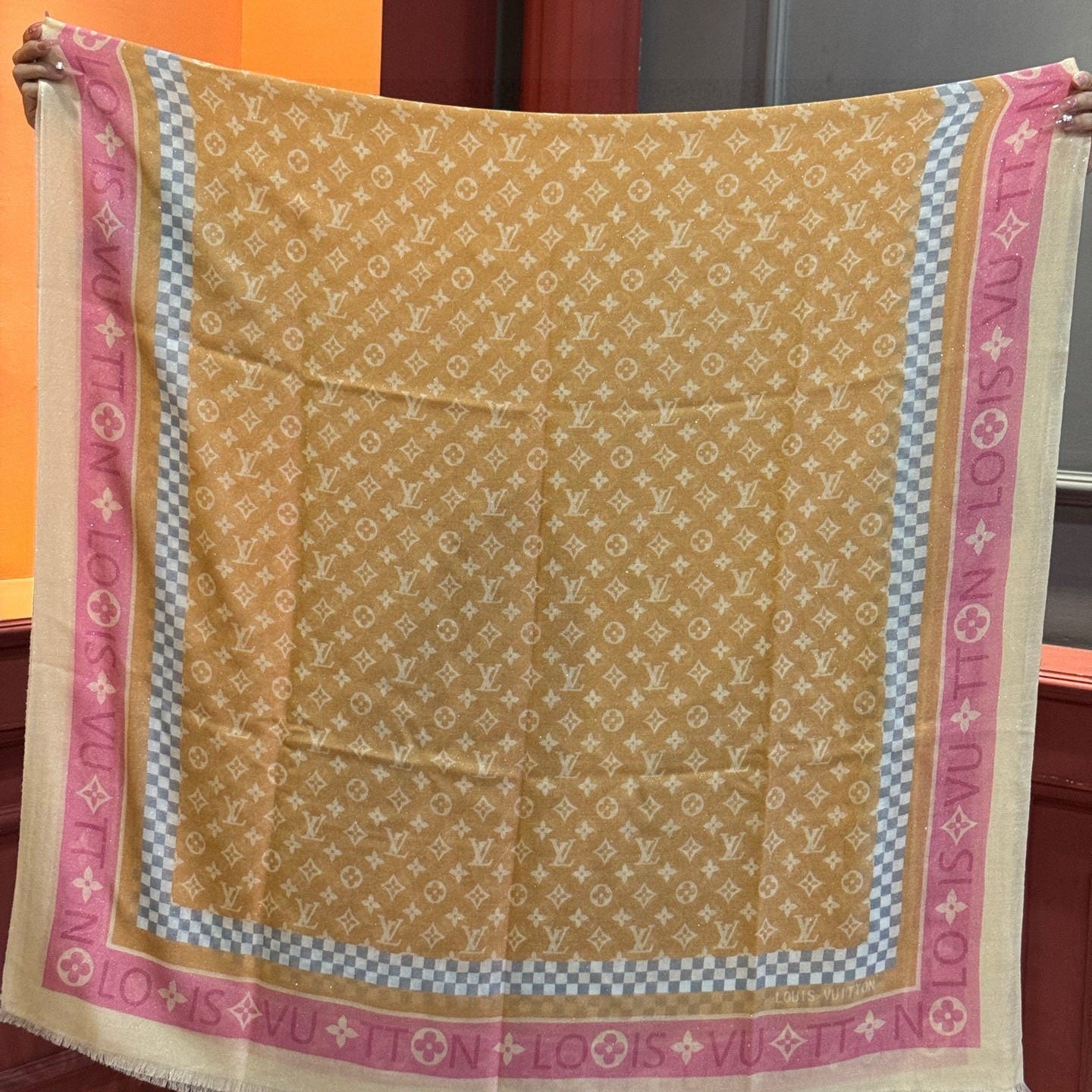 LV 25ss Scarf 200CM Yellow Pink Cashmere 293151