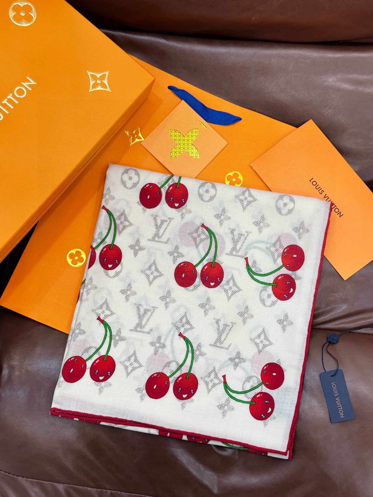 LV X TM Monogram Scarf 180CM White Red Cashmere 293168