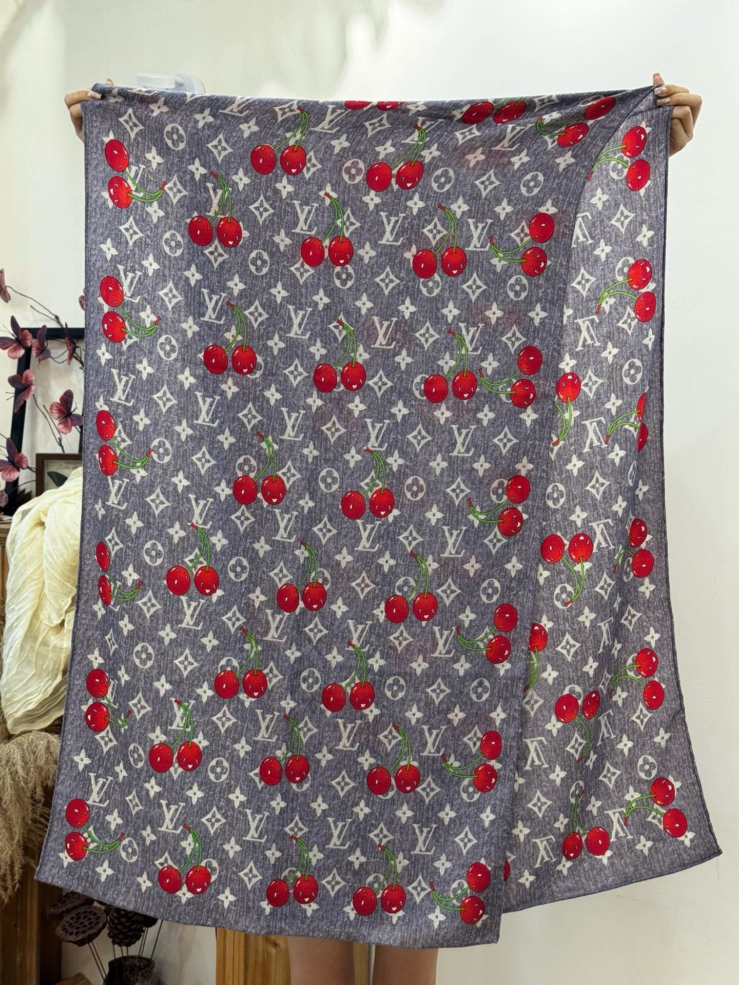 LV X TM Monogram Scarf 180CM Gray Red Cashmere 293171