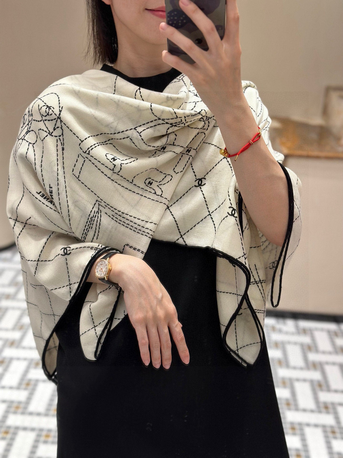 CC 25 Scarf 140cm White Black Cashmere 293212