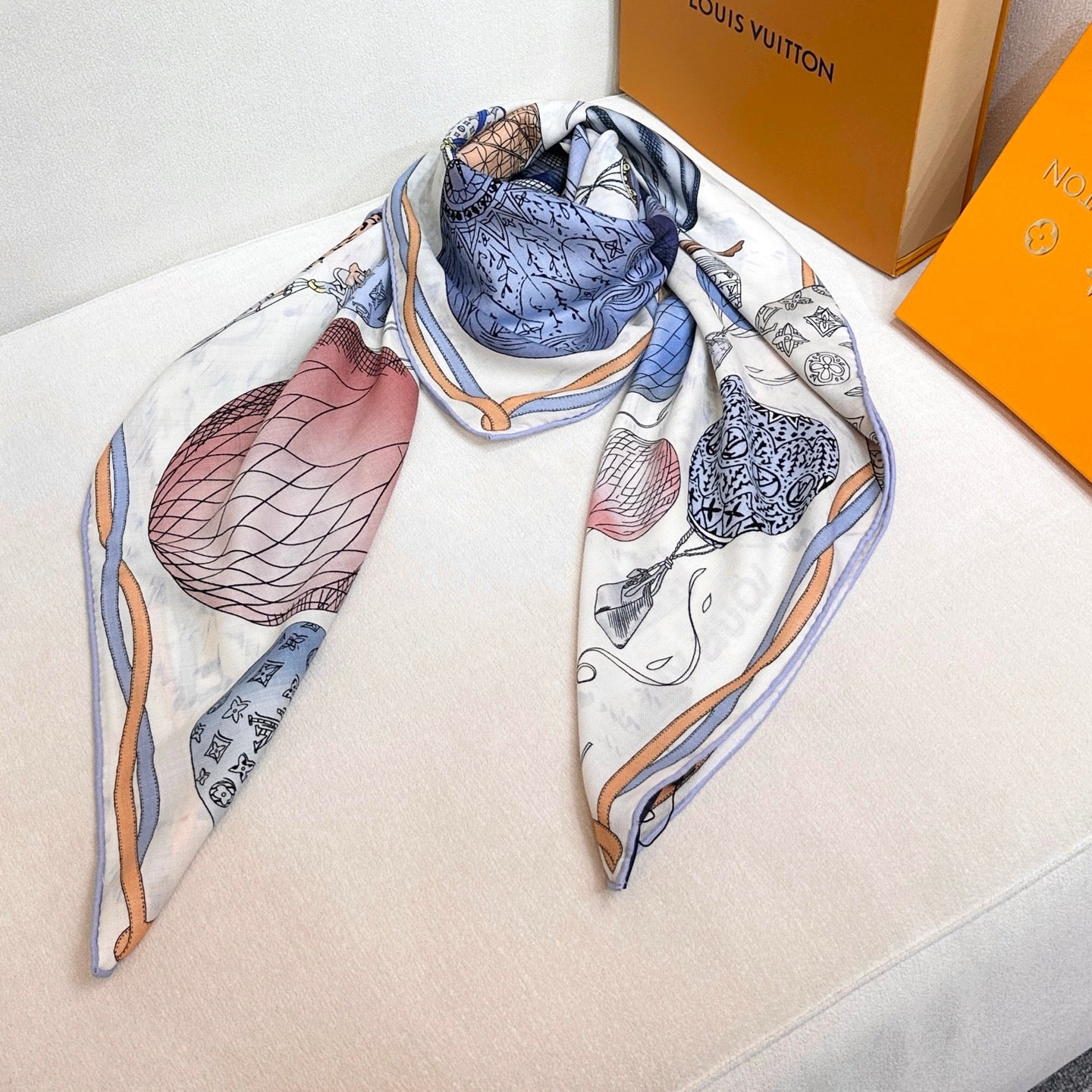 LV urkish Hot Air Balloon Scarf 140cm Blue Colorful Cashmere 971100