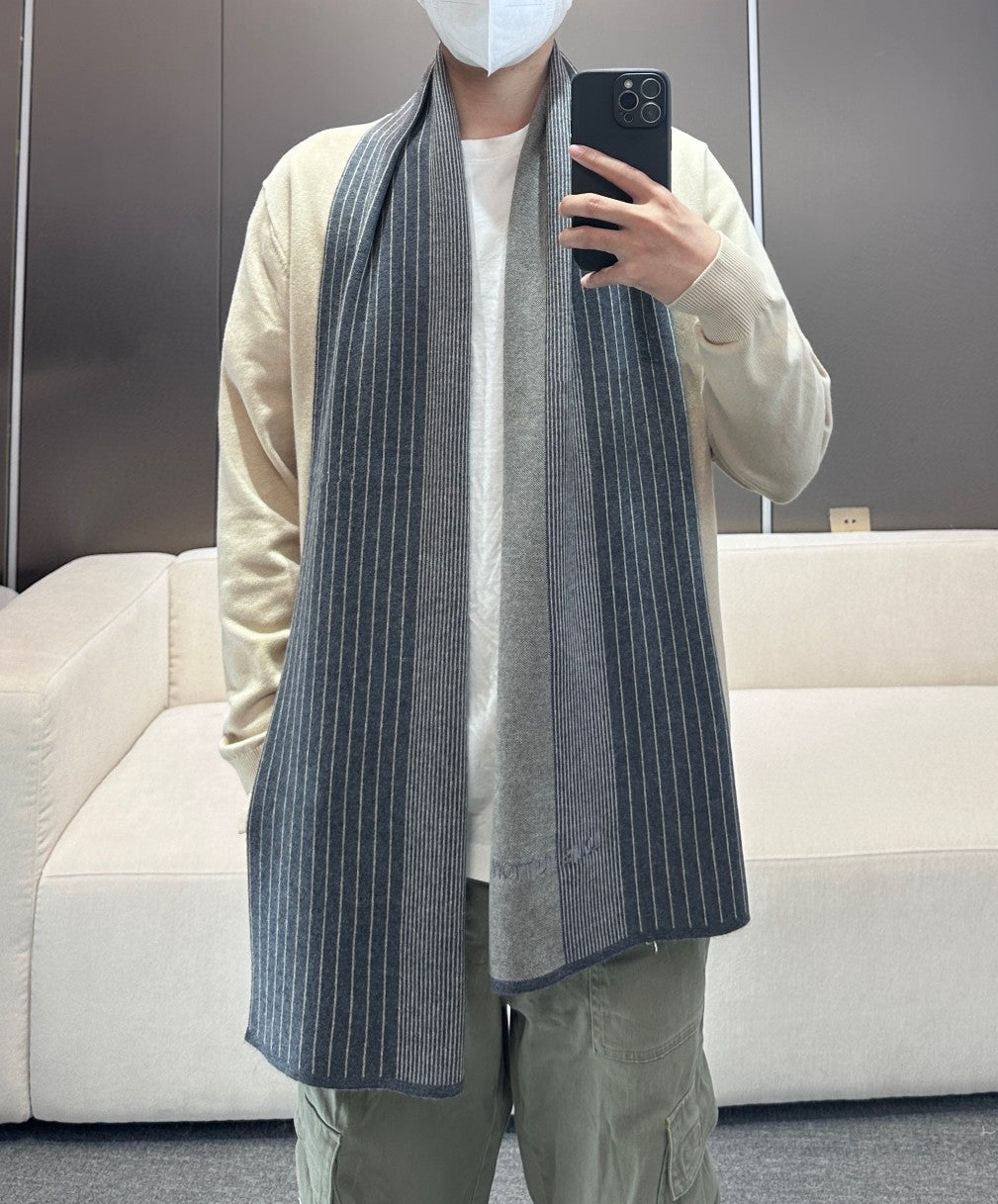 LV Selling High-End Men's Scarf 180cm Dark Blue Cashmere 971097