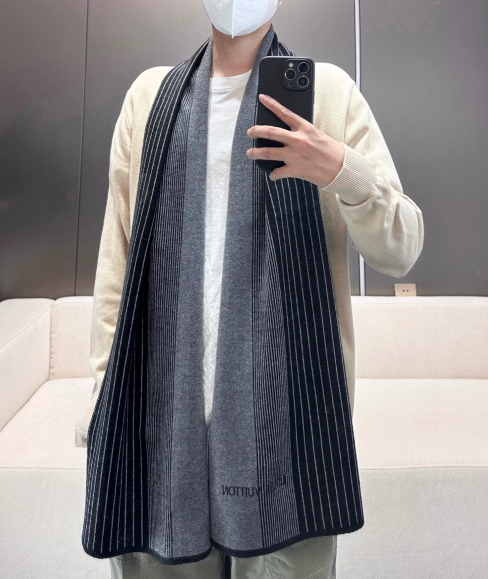 LV Selling High-End Men's Scarf 180cm Black Cashmere 971098