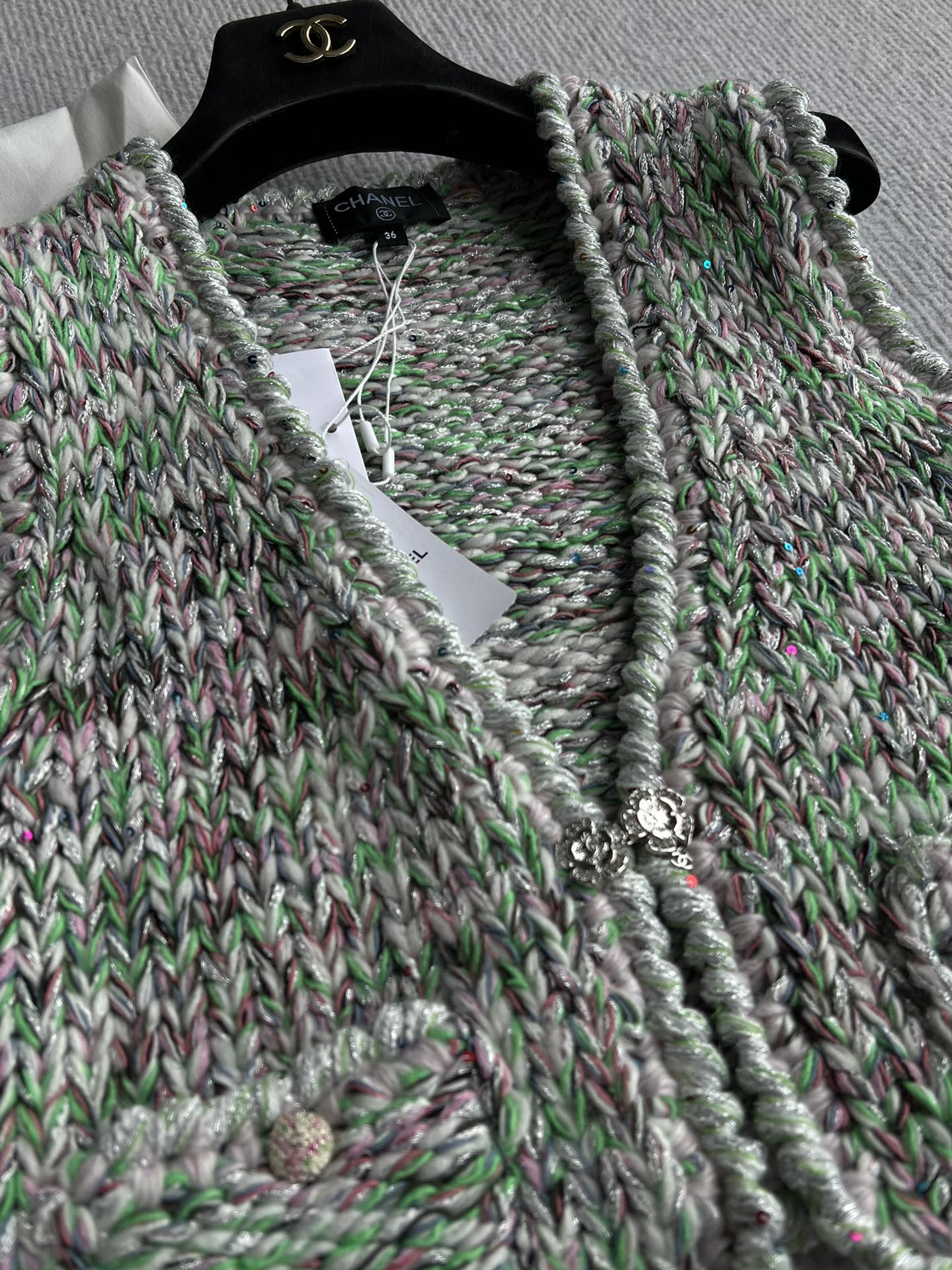 Chanel 2025 Vest Green Wool Cotton 318430