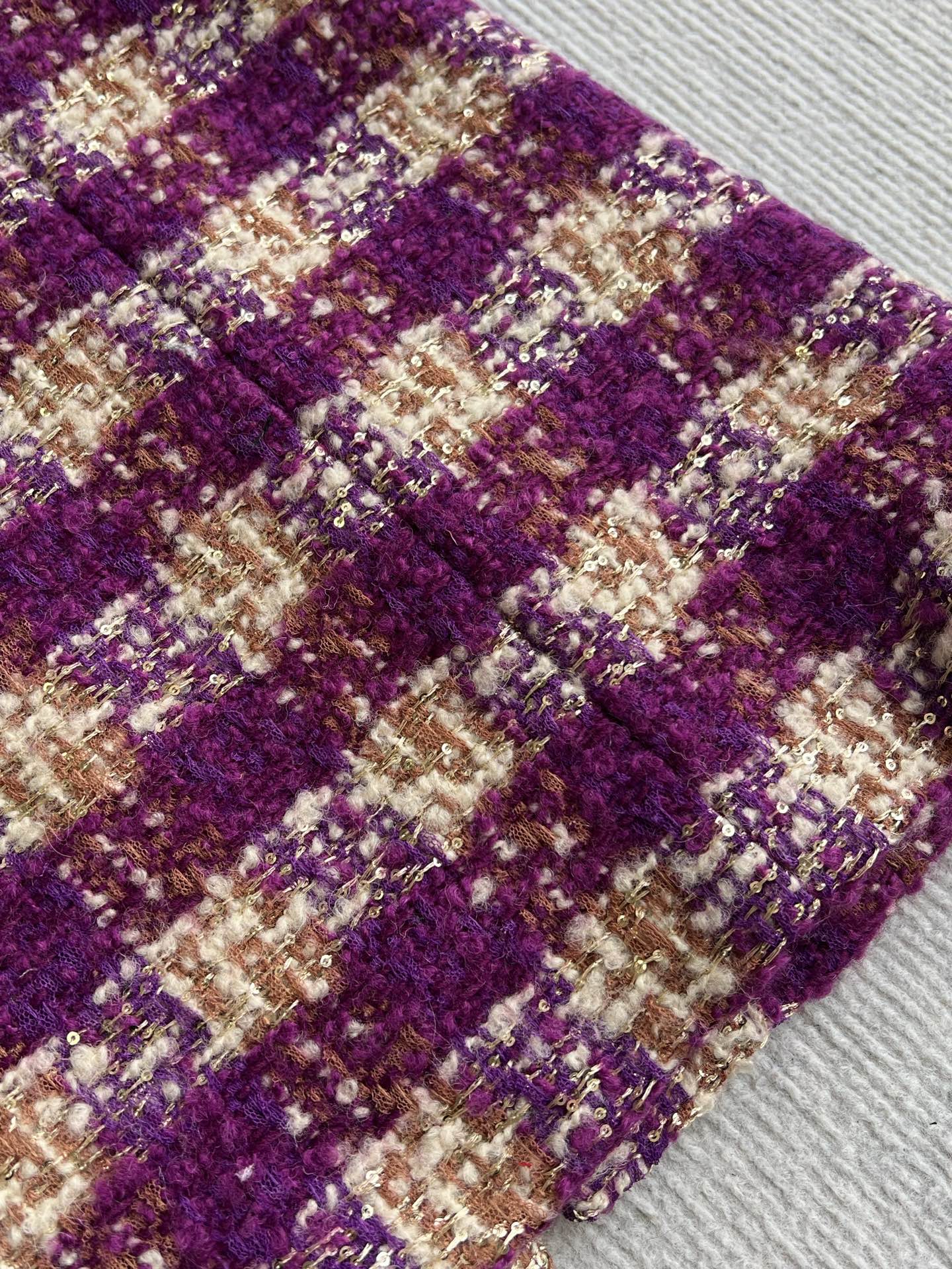 Chanel 2025 Plaid Tweed Vest Jacket Puprle Wool Polyester 325378