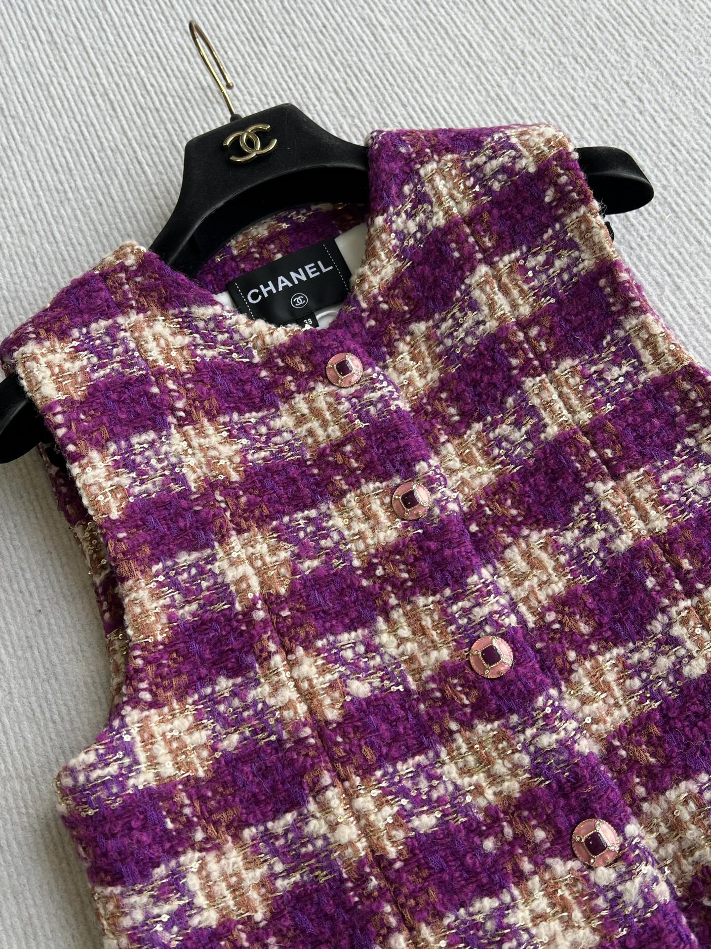 Chanel 2025 Plaid Tweed Vest Jacket Puprle Wool Polyester 325378