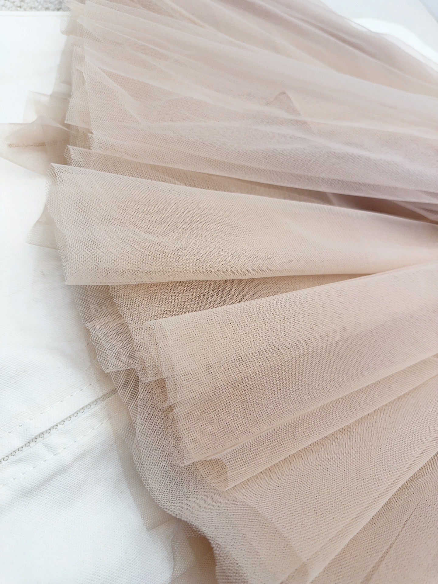 CD 2025 Beaded Dress Gray-pink Mesh Silk