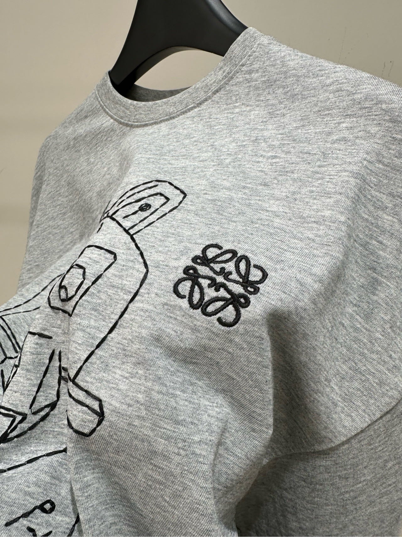 Loewe 2025 Cat-Themed Crew Neck Long-Sleeve T-Shirt Gray Cotton 327180