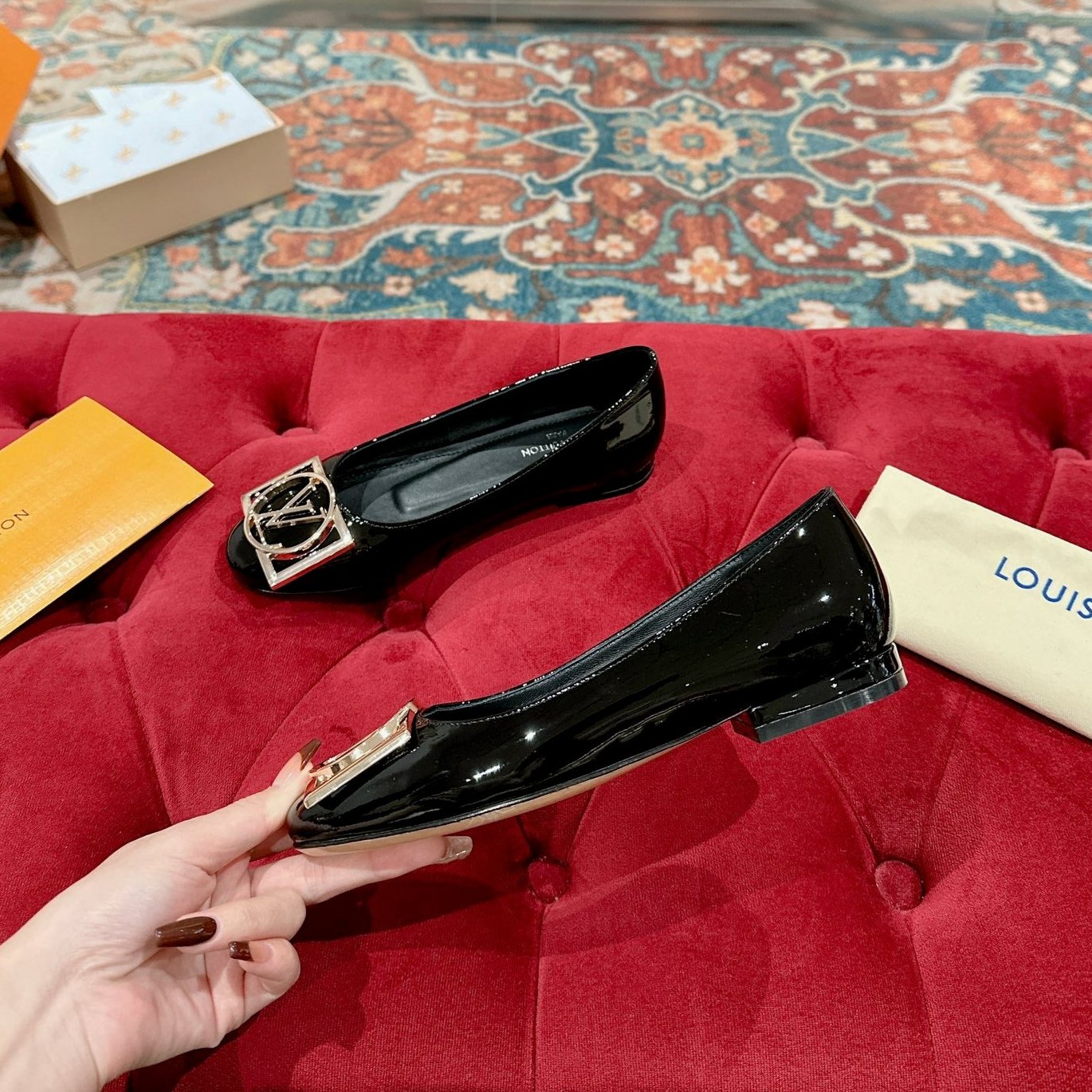 LV Shake Flat Ballerina Black Lambskin