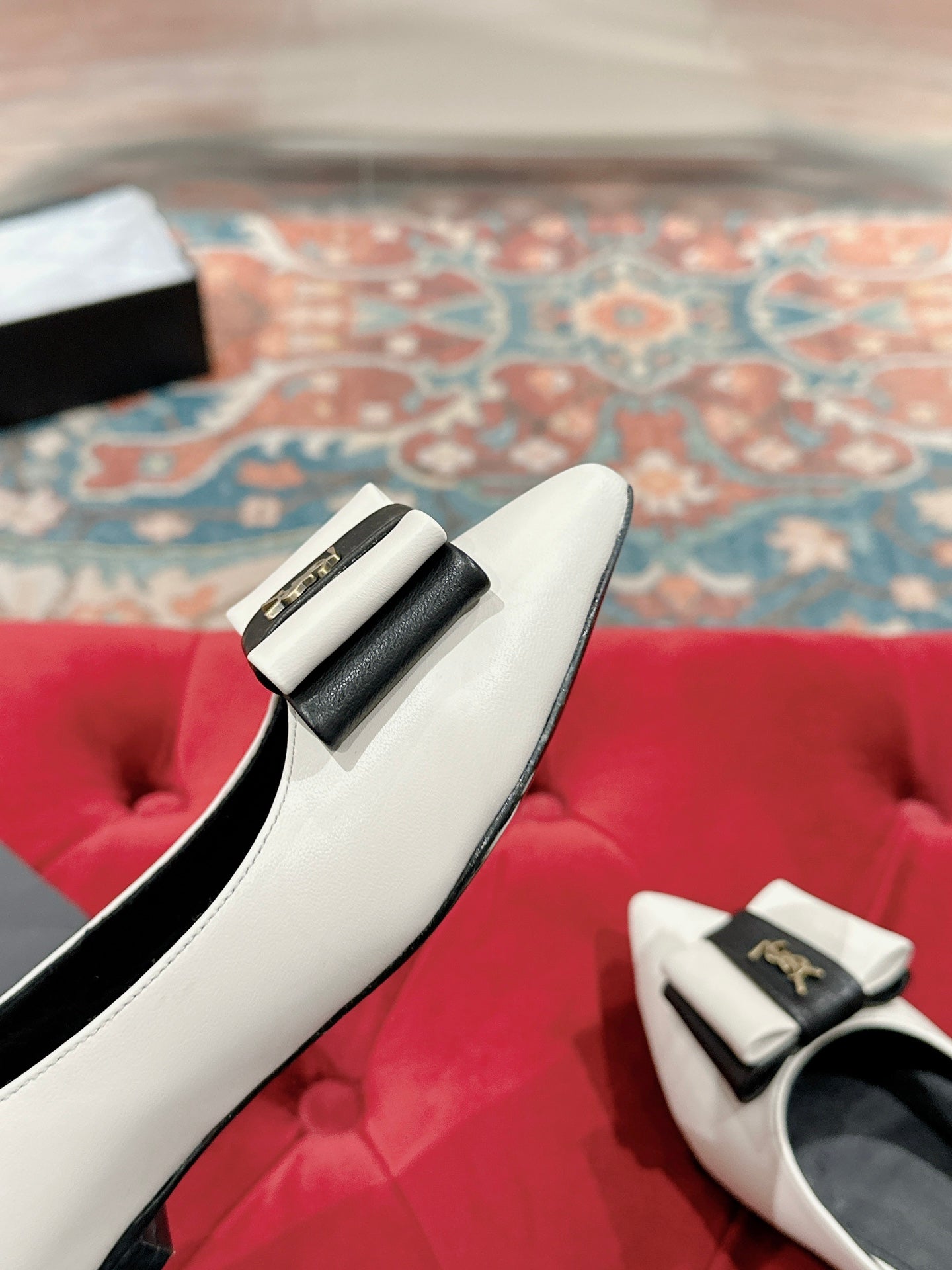 CASSANDRA BALLET FLAT IN WHITE MIX BLACK SMOOTH LAMBSKIN