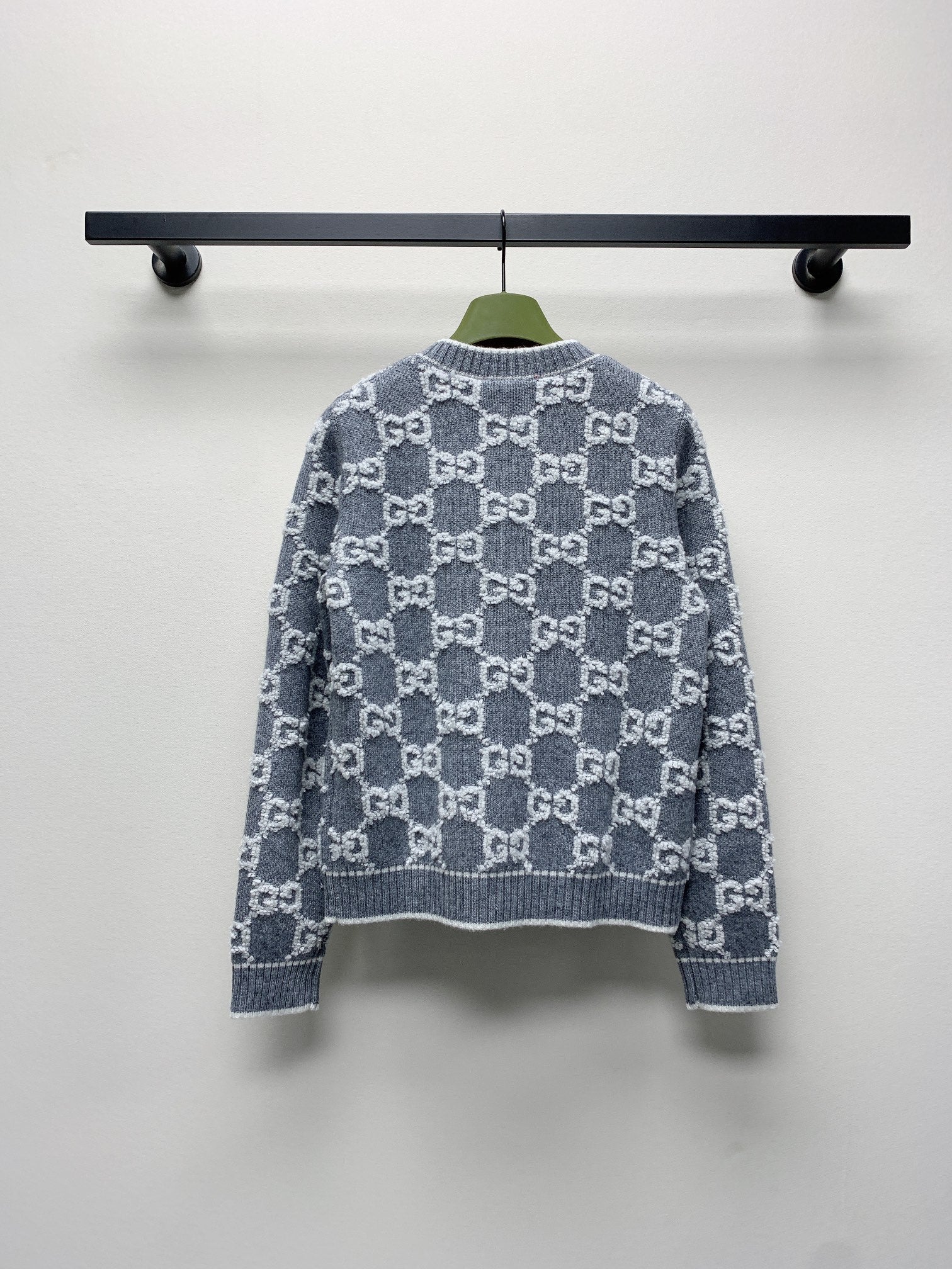 GG 25 Round Neck Knitted Cardigan Grey Wool 0013