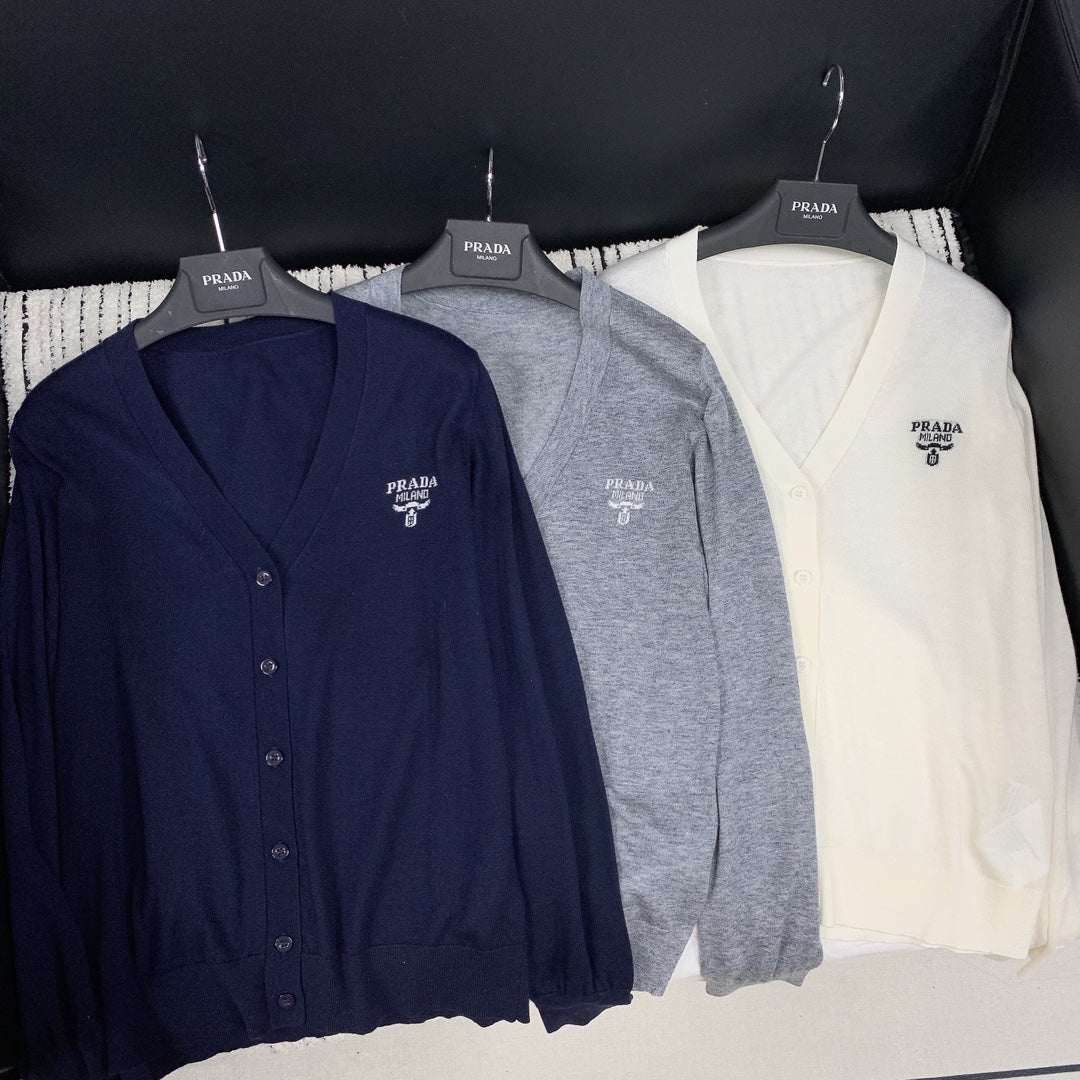 Prada 25 Cardigan Wool 281638