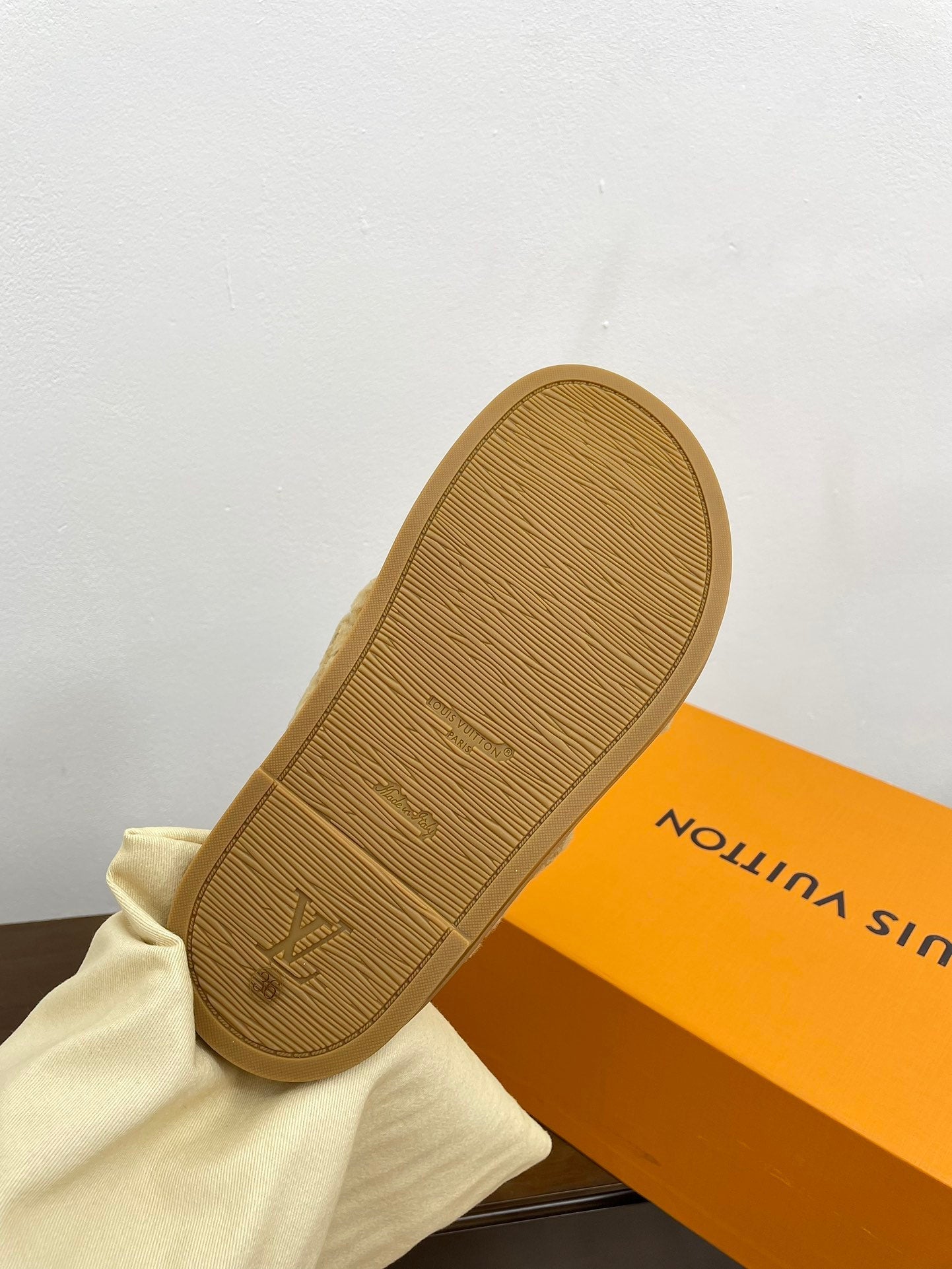 LV Bliss Comfort Mule Brown Yellow Wool