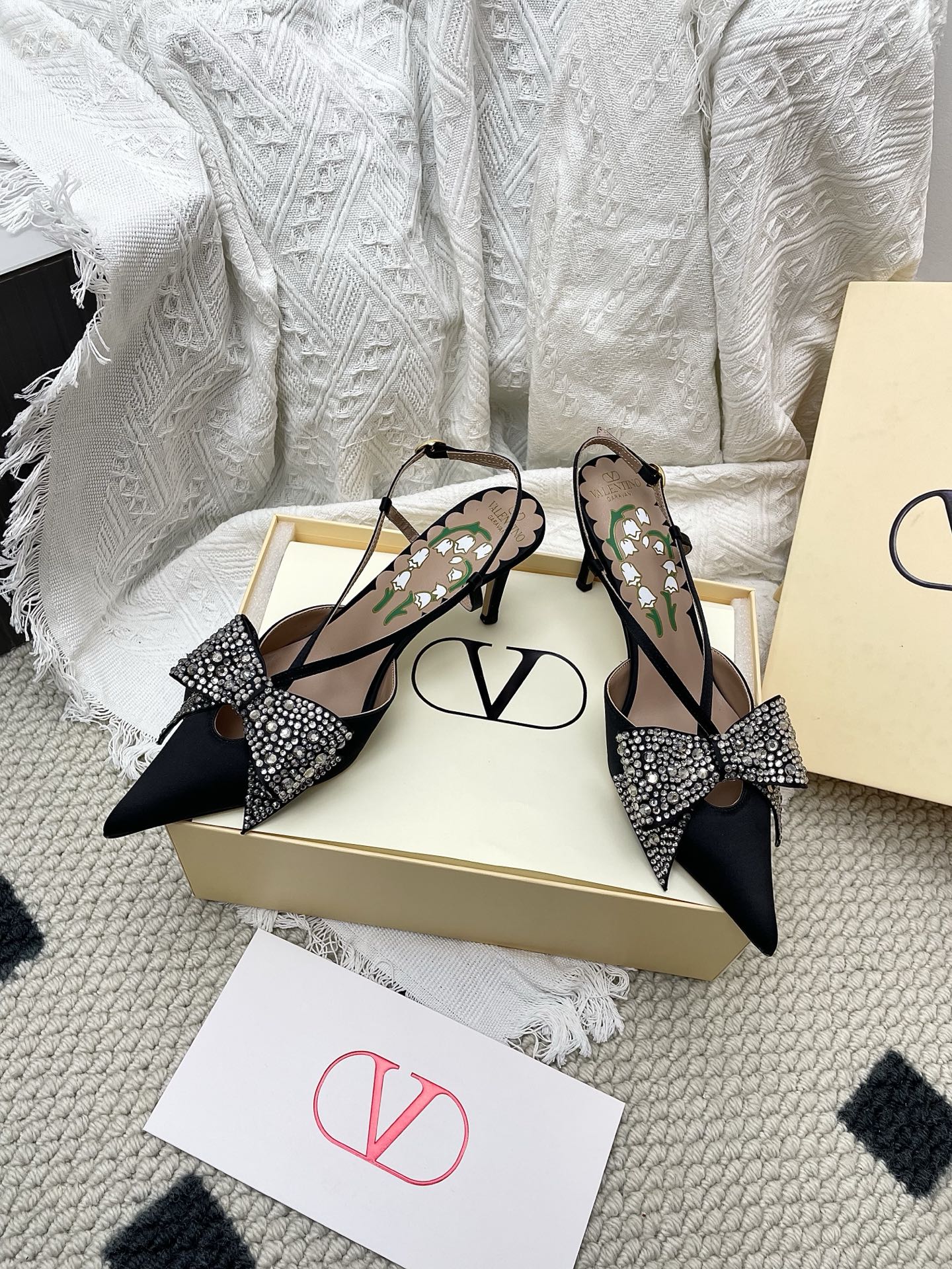 VT 26s Slingback 80 Black Rhinestone Silk Sheepskin 611405