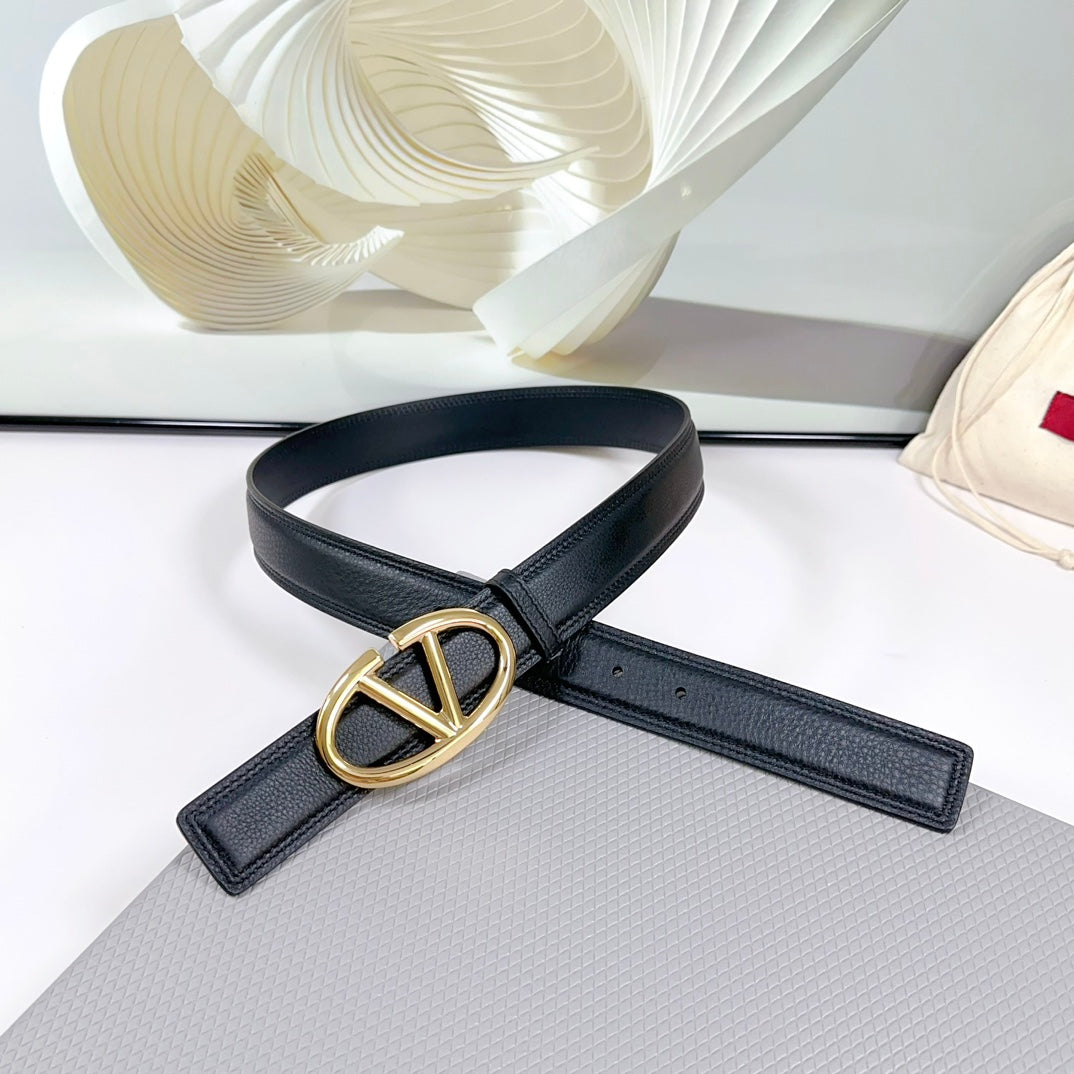 The Bold Edition Belt 34mm Black Calfskin Light Gold Buckle