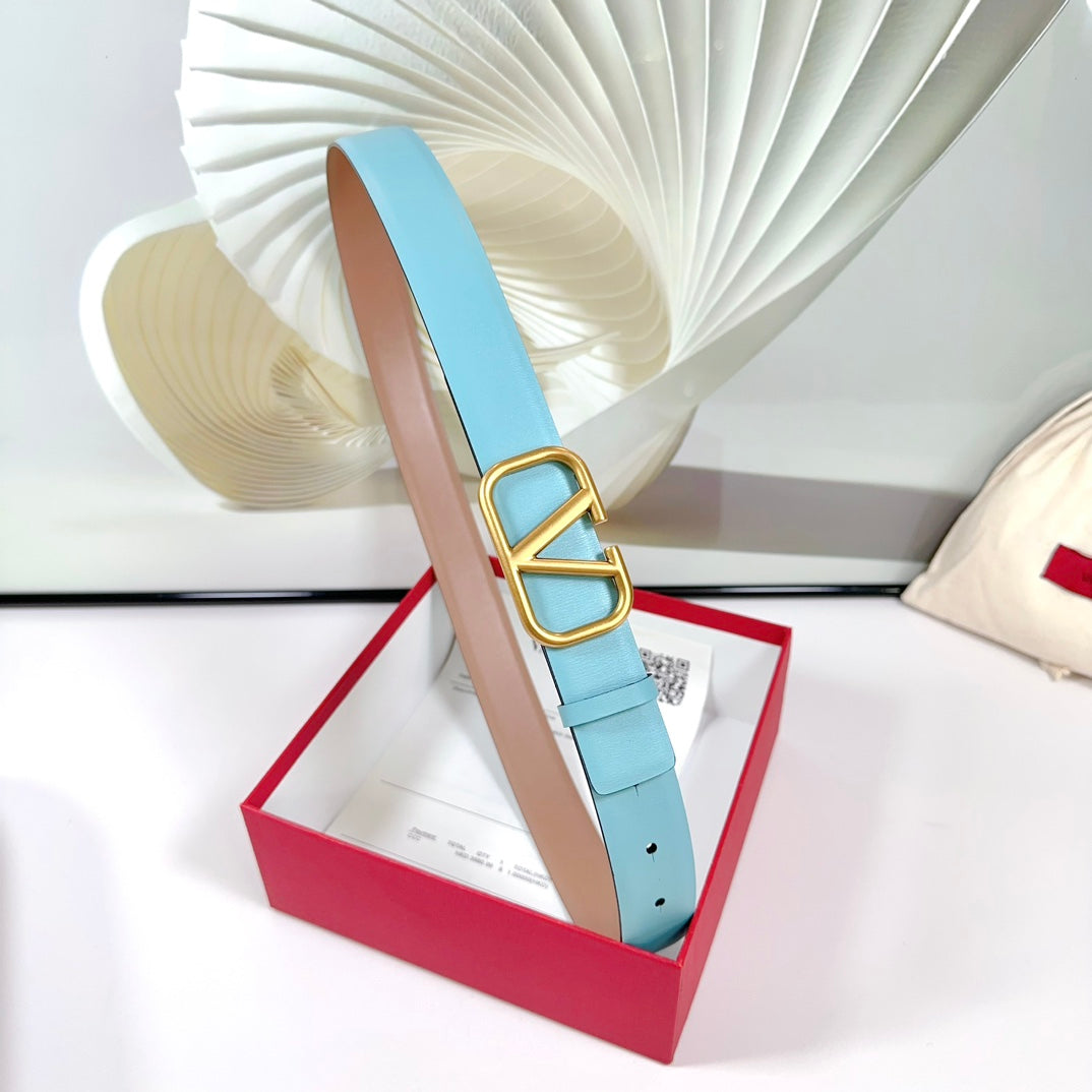 The Bold Edition Belt 30mm Cloud BLue Rose Calfskin Gold Buckle