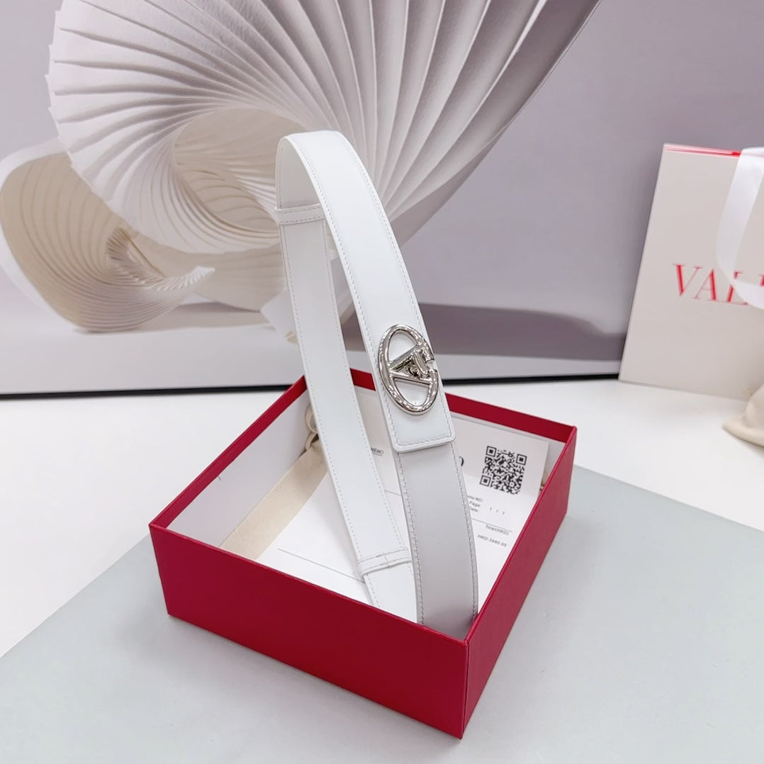 The Bold Edition Belt 30mm White Calfskin Silver Buckle