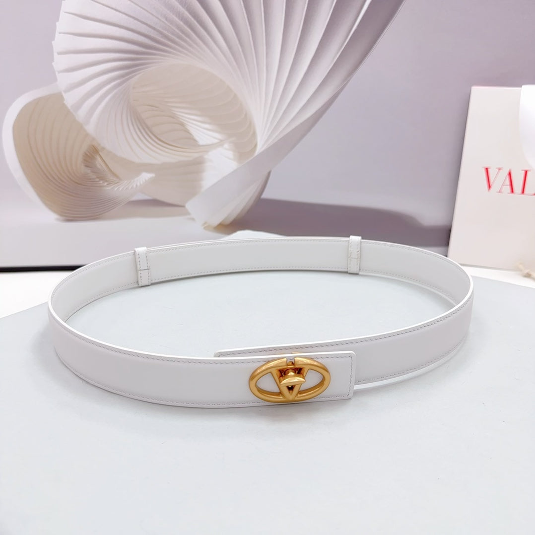 The Bold Edition Belt 30mm White Calfskin Gold Buckle