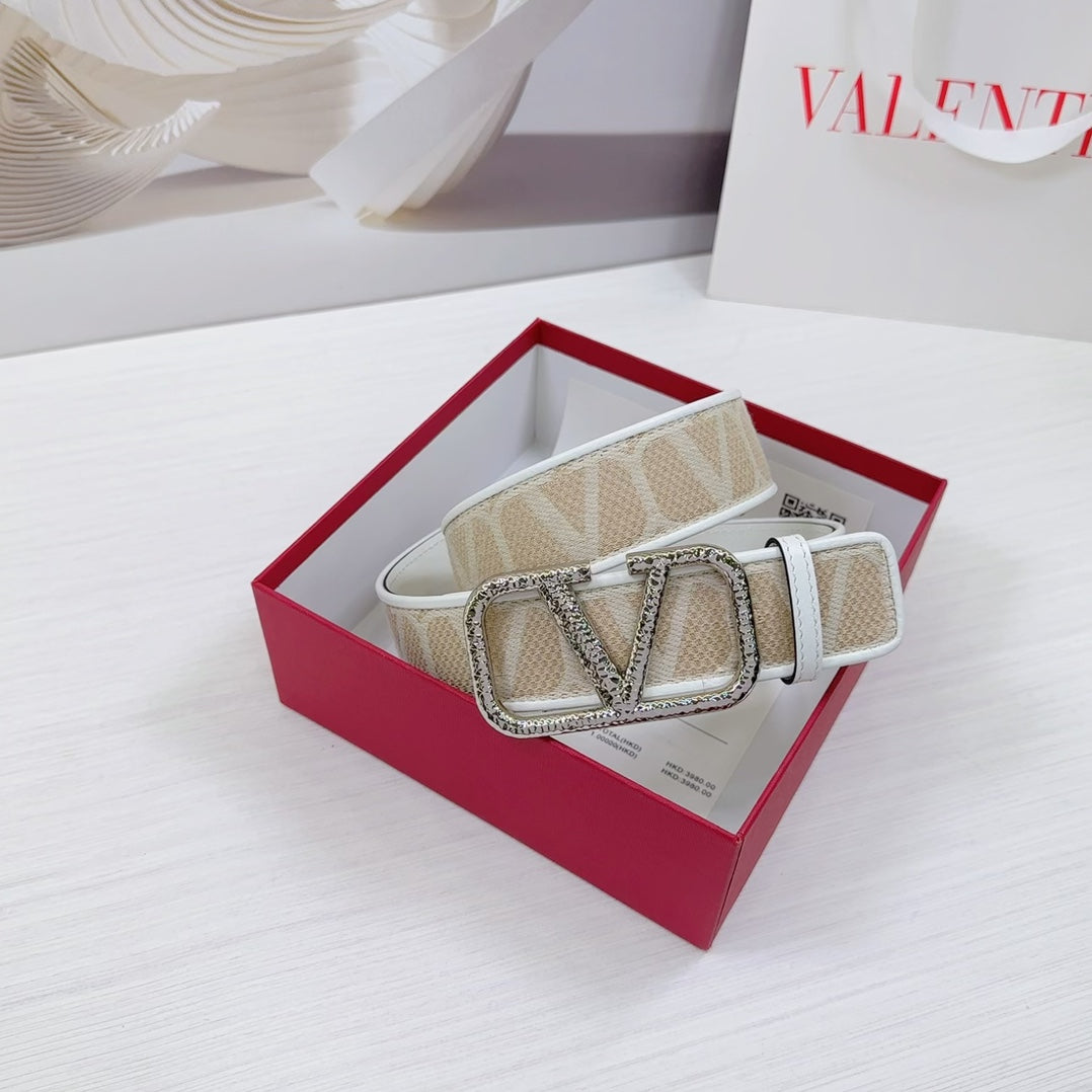Valenti Toilde Iconographe Belt 40mm White Beige Calfskin Silver Hammered-effect Buckle