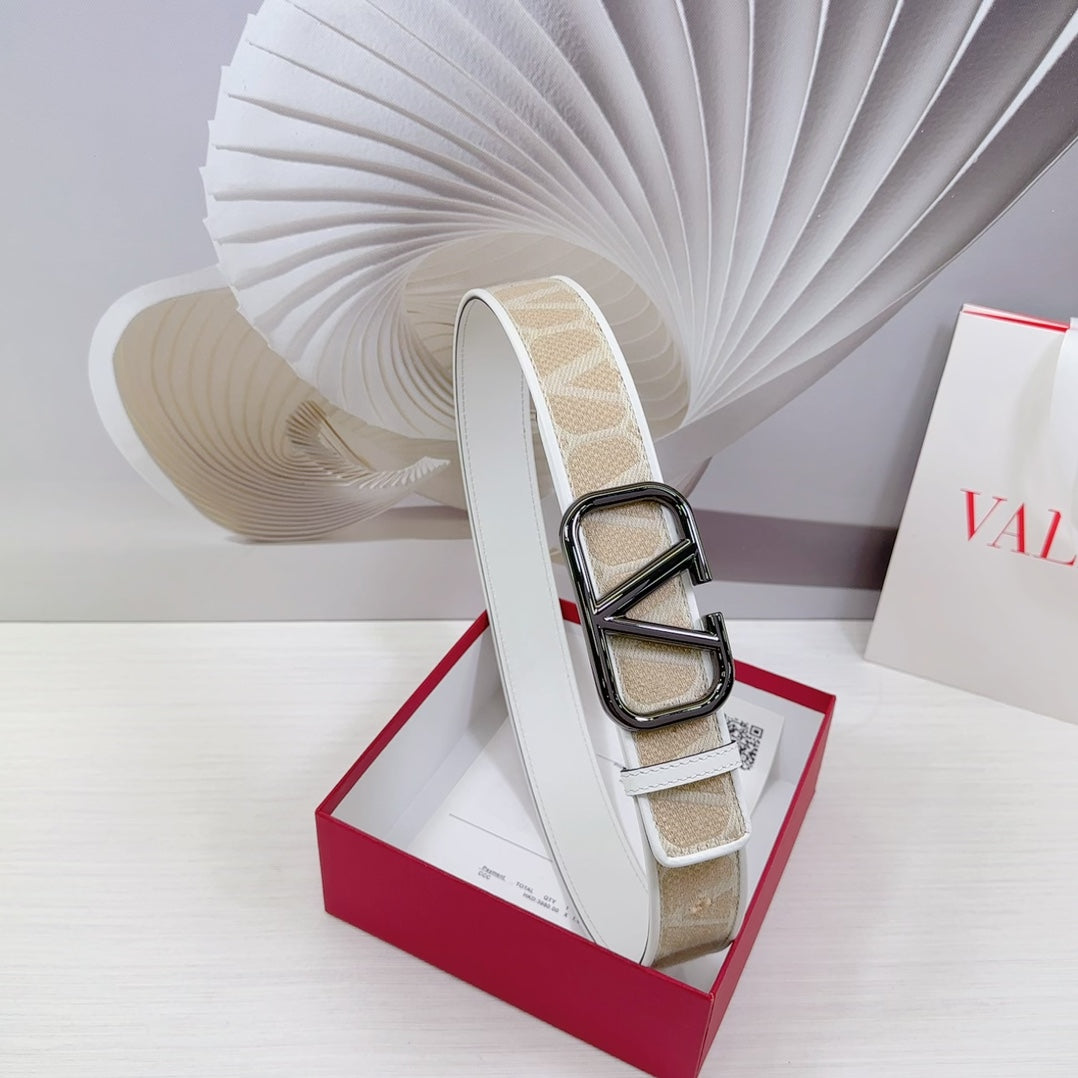 Valenti Toilde Iconographe Belt 40mm White Beige Calfskin Ruthenium-finish Buckle
