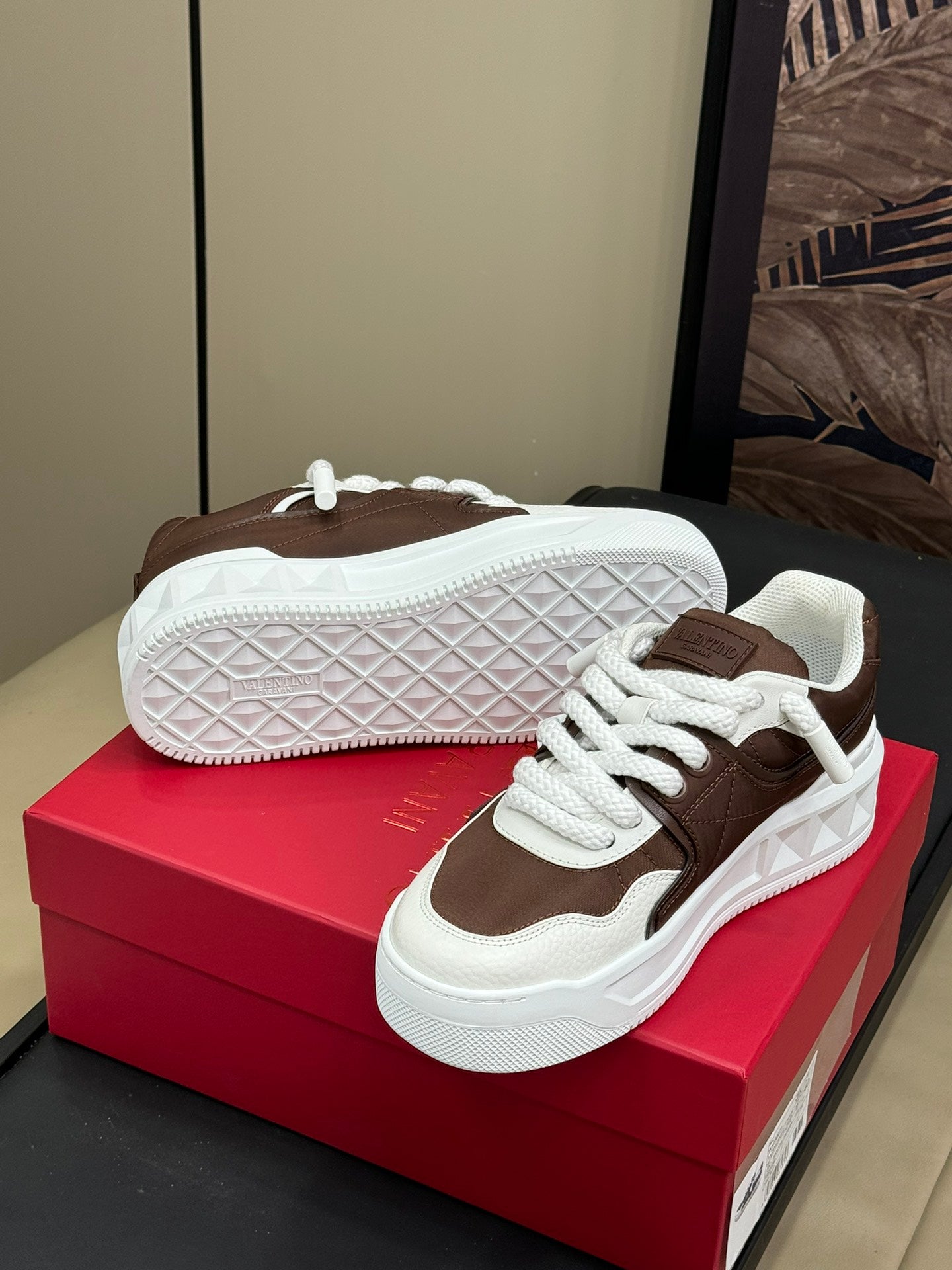 VT 2025 Sneakers Brown White Cowhide 548581
