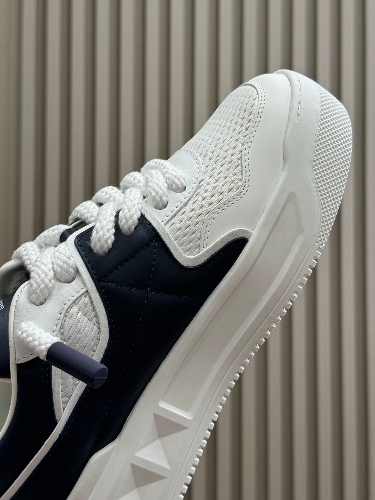 VT 2025 Sneakers White Dark Blue Frabic Cowhide 548578