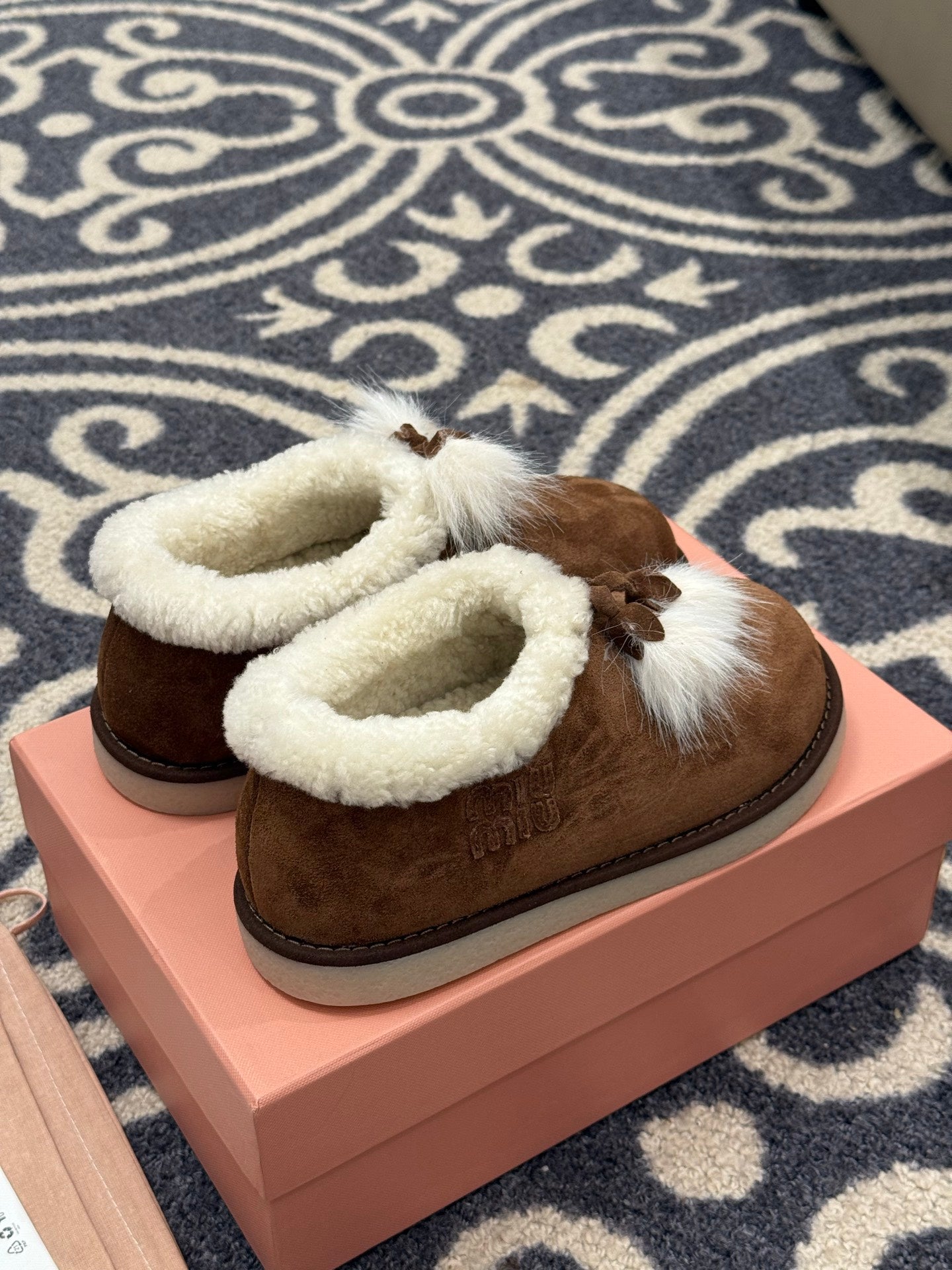 MiuMiu snow boots dark brown suede wool 521937