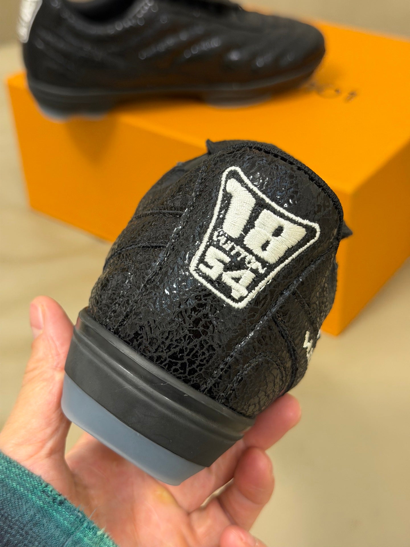 LV x Pharrell Footprint 26ss Sneaker Black Pebble Leather 621150