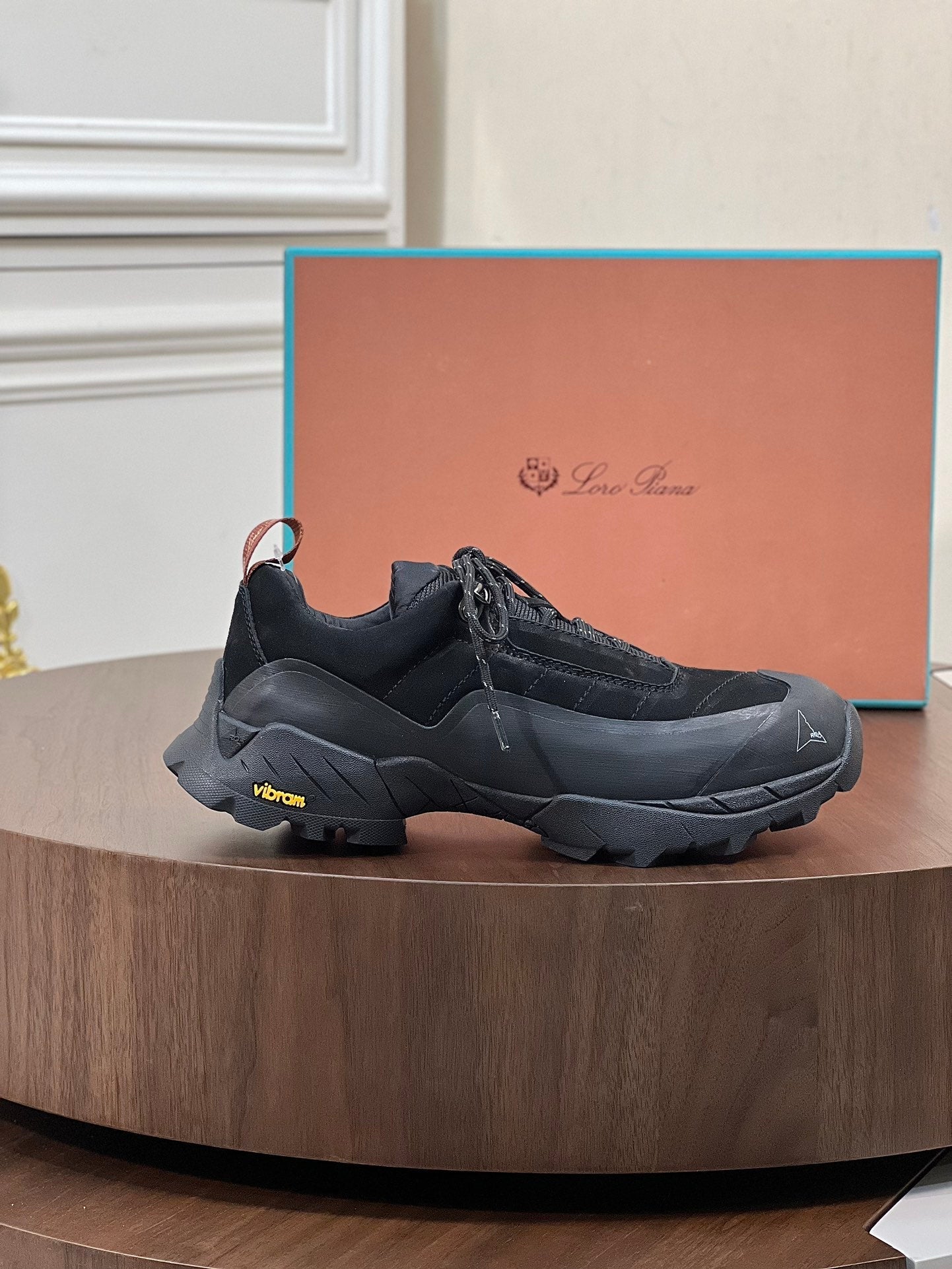 LP KATHARINA SNEAKER BLACK SUEDE