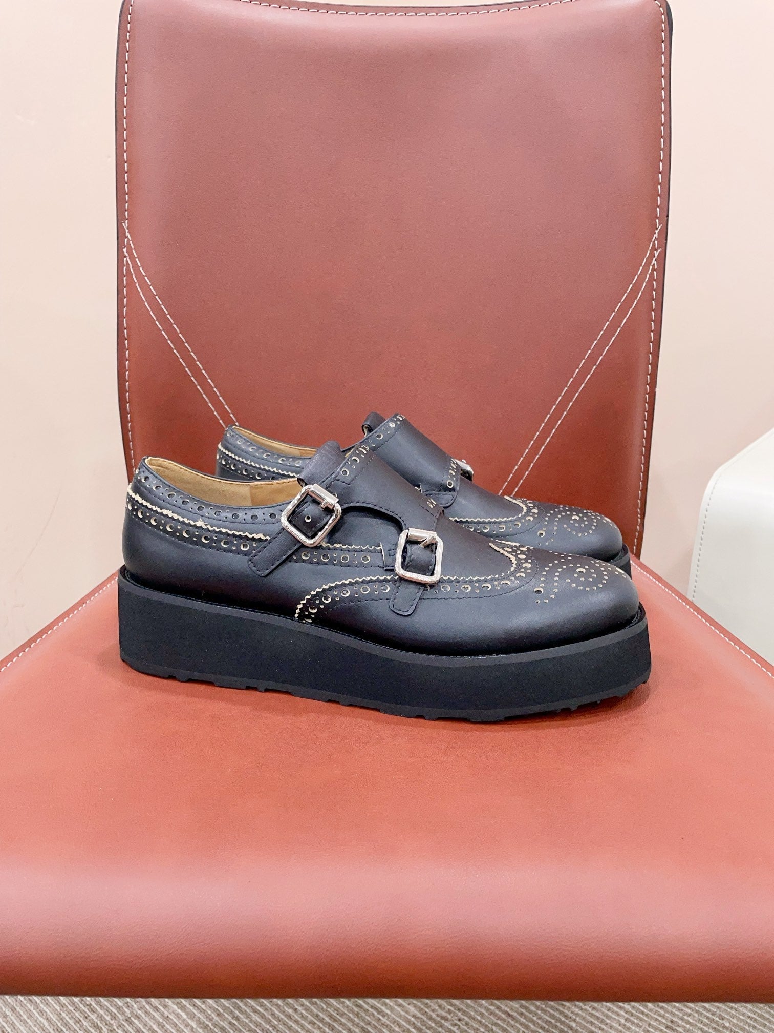 Miu-Church's Loafers Black With White Border Nubuck Leather