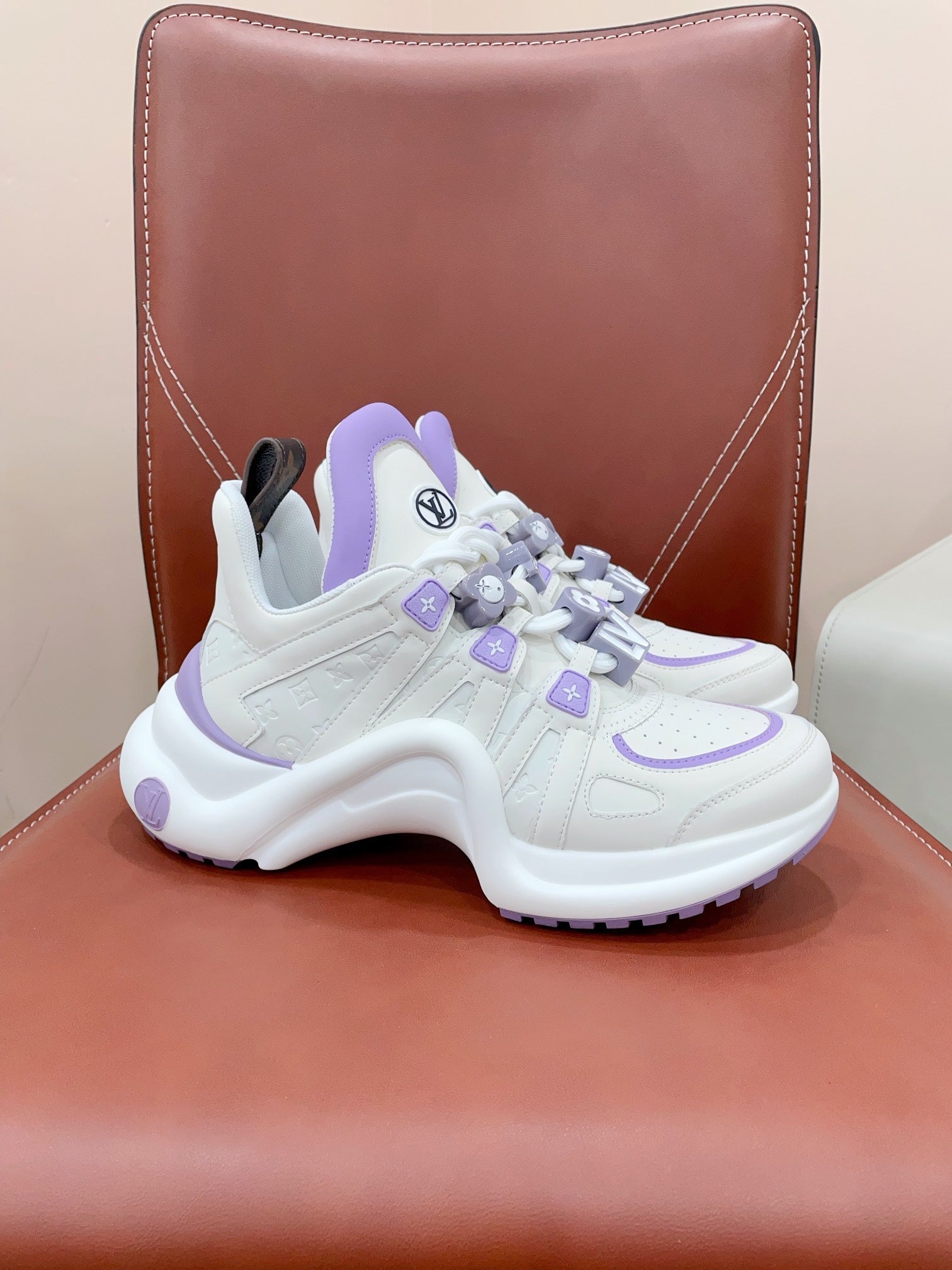 LV Archlight Sports Shoes White With Purple Border Calfskin