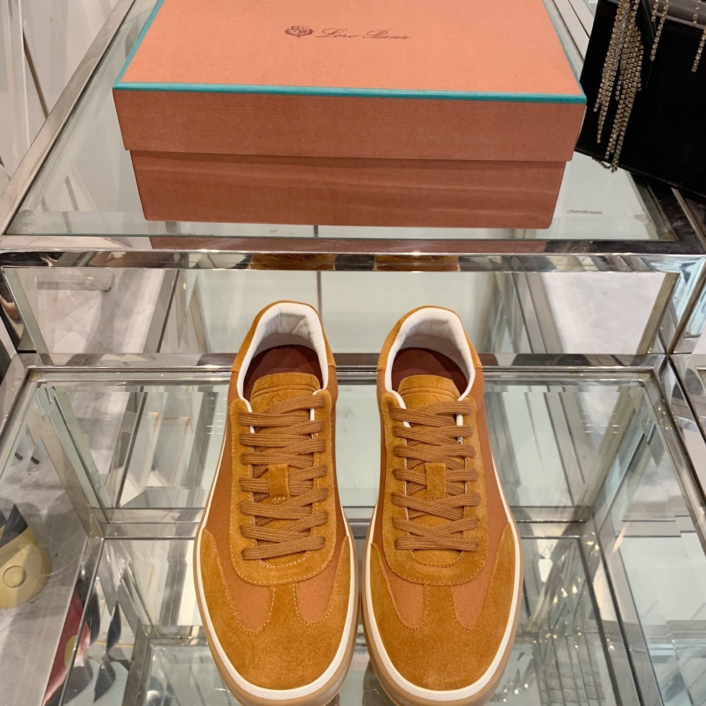 LP Tennis Walk Ochre Suede 307250