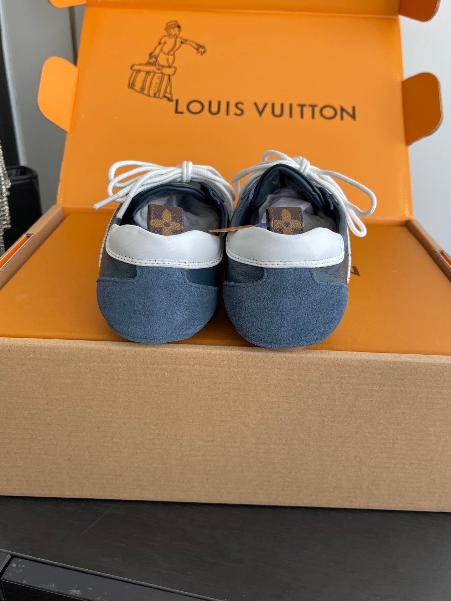 LV 26ss Ballet Sneakers Dark Navy Blue Suede 631477