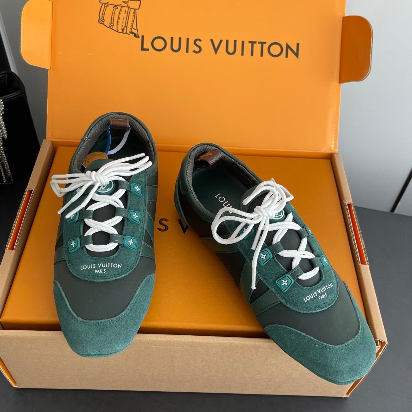 LV 26ss Ballet Sneakers Forest Green Cowhide Suede 631479