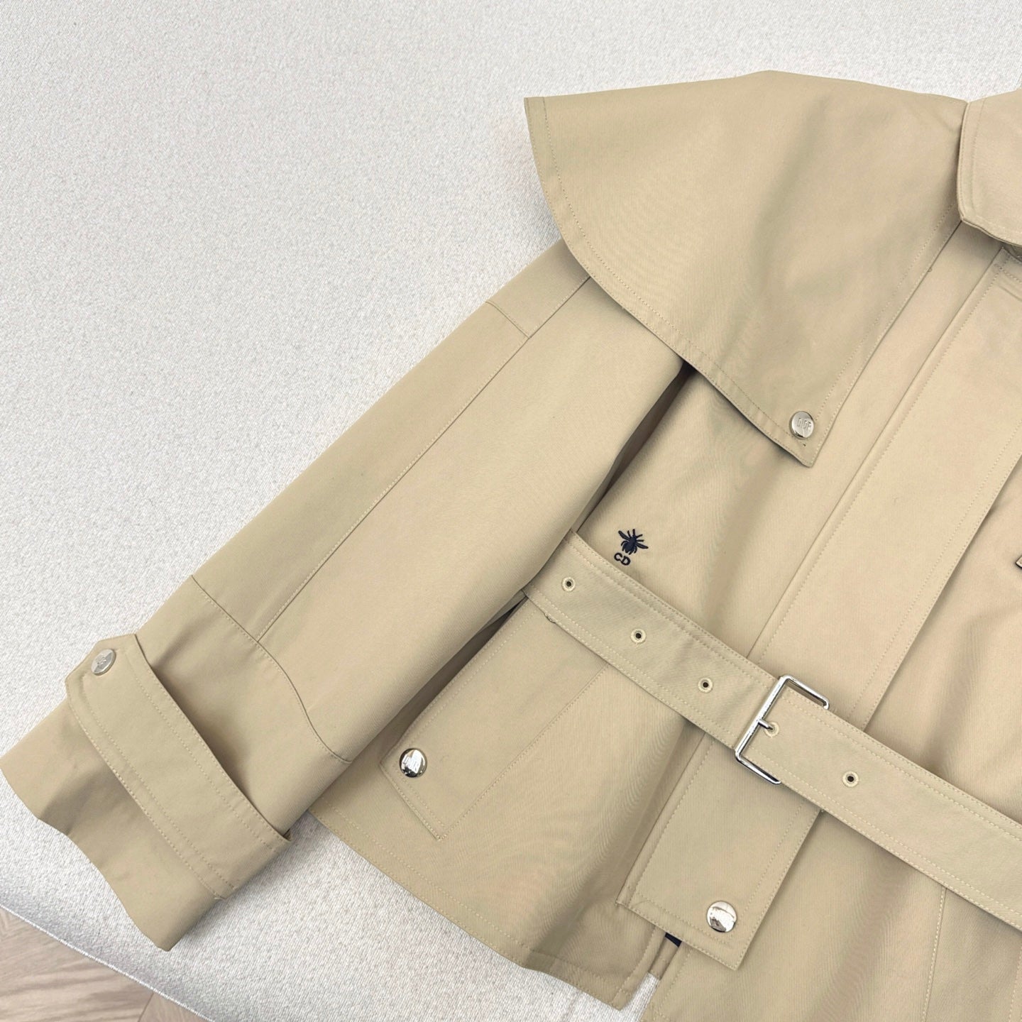 CD 25 Two-piece Windbreaker Jacket Beige Cotton Polyester 588806