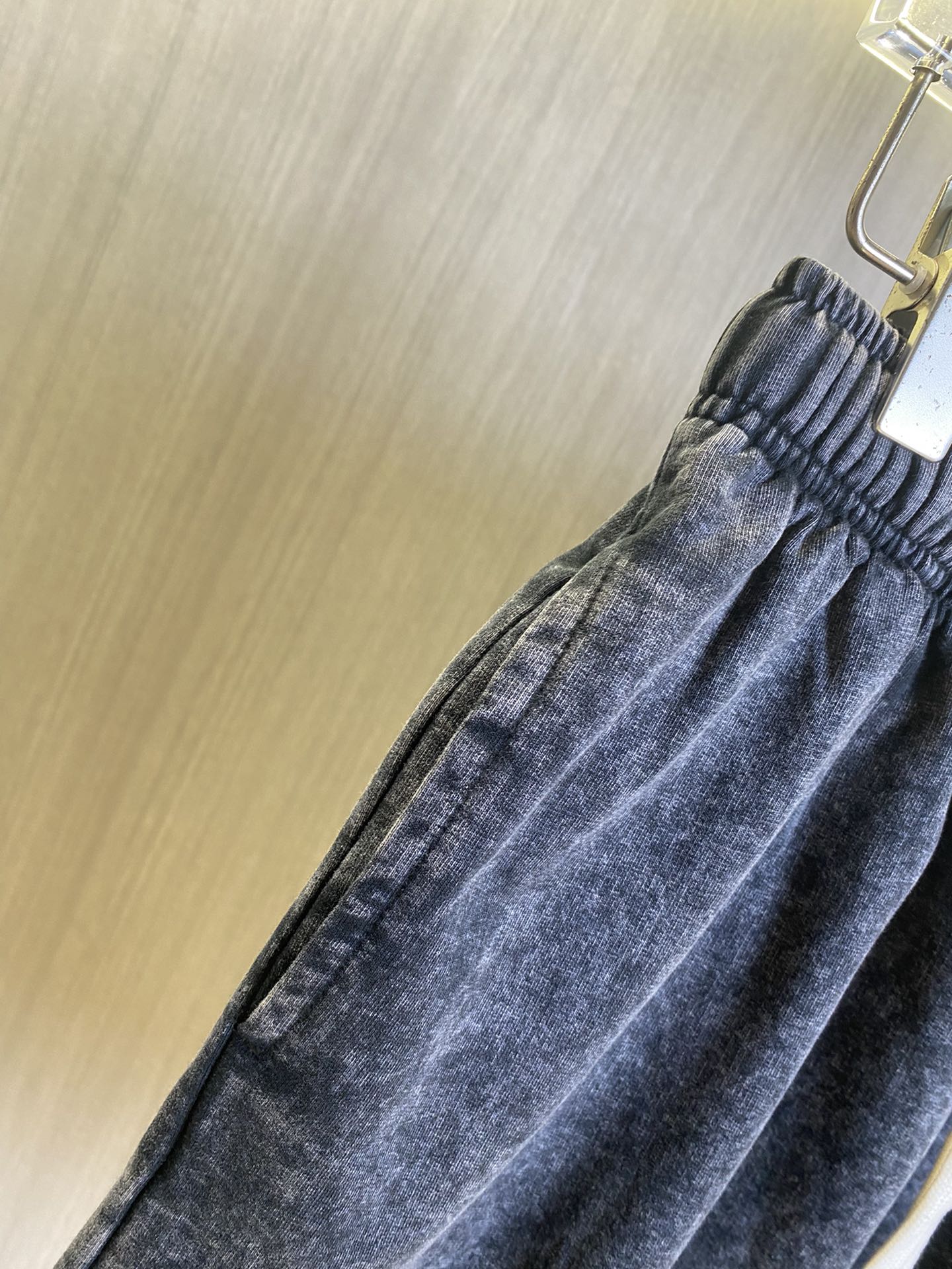 LV CASUAL SHORT BLACK DENIM 239582