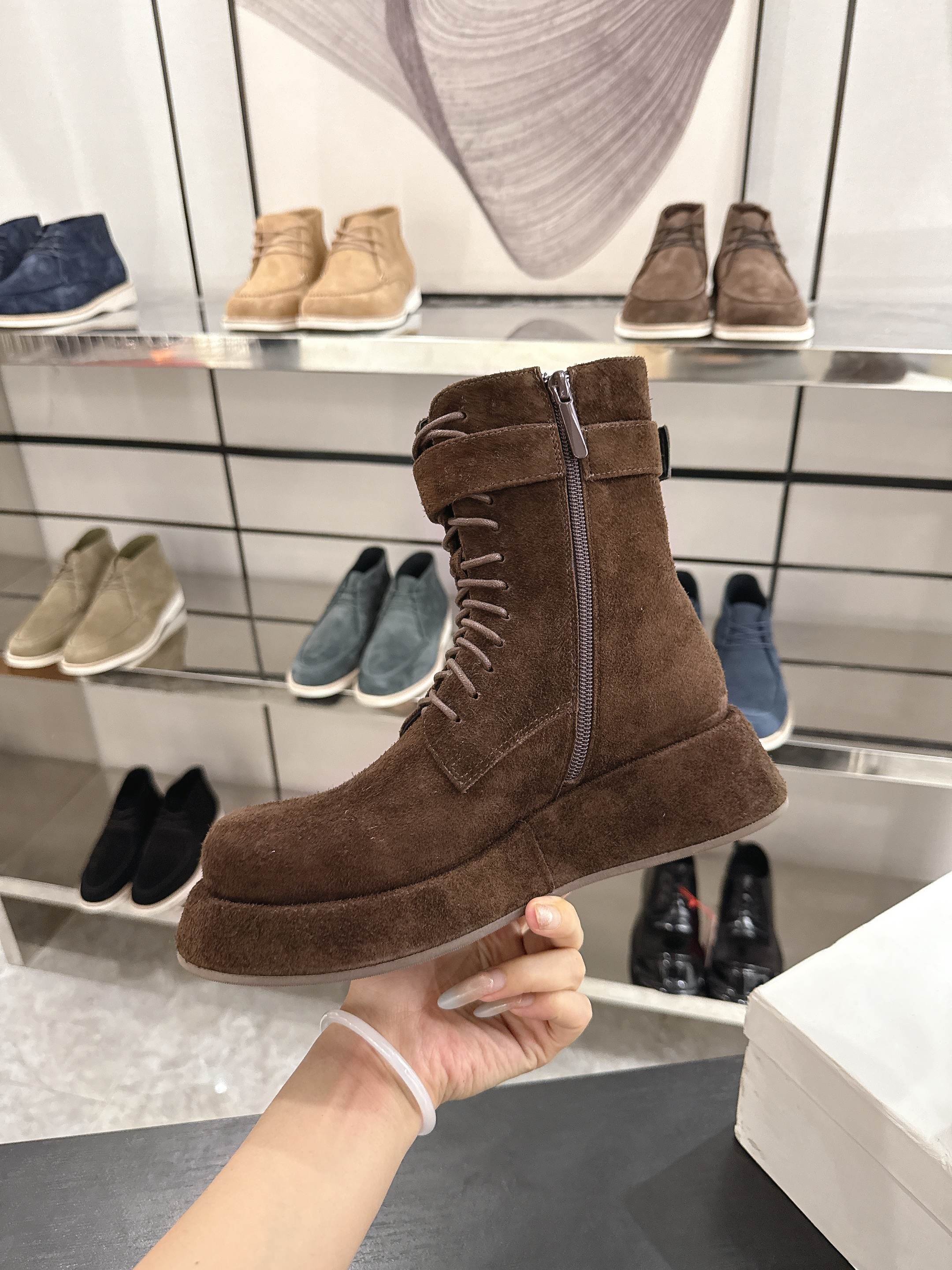 The Row 2025 Lace-up Boot Brown Suede 543370