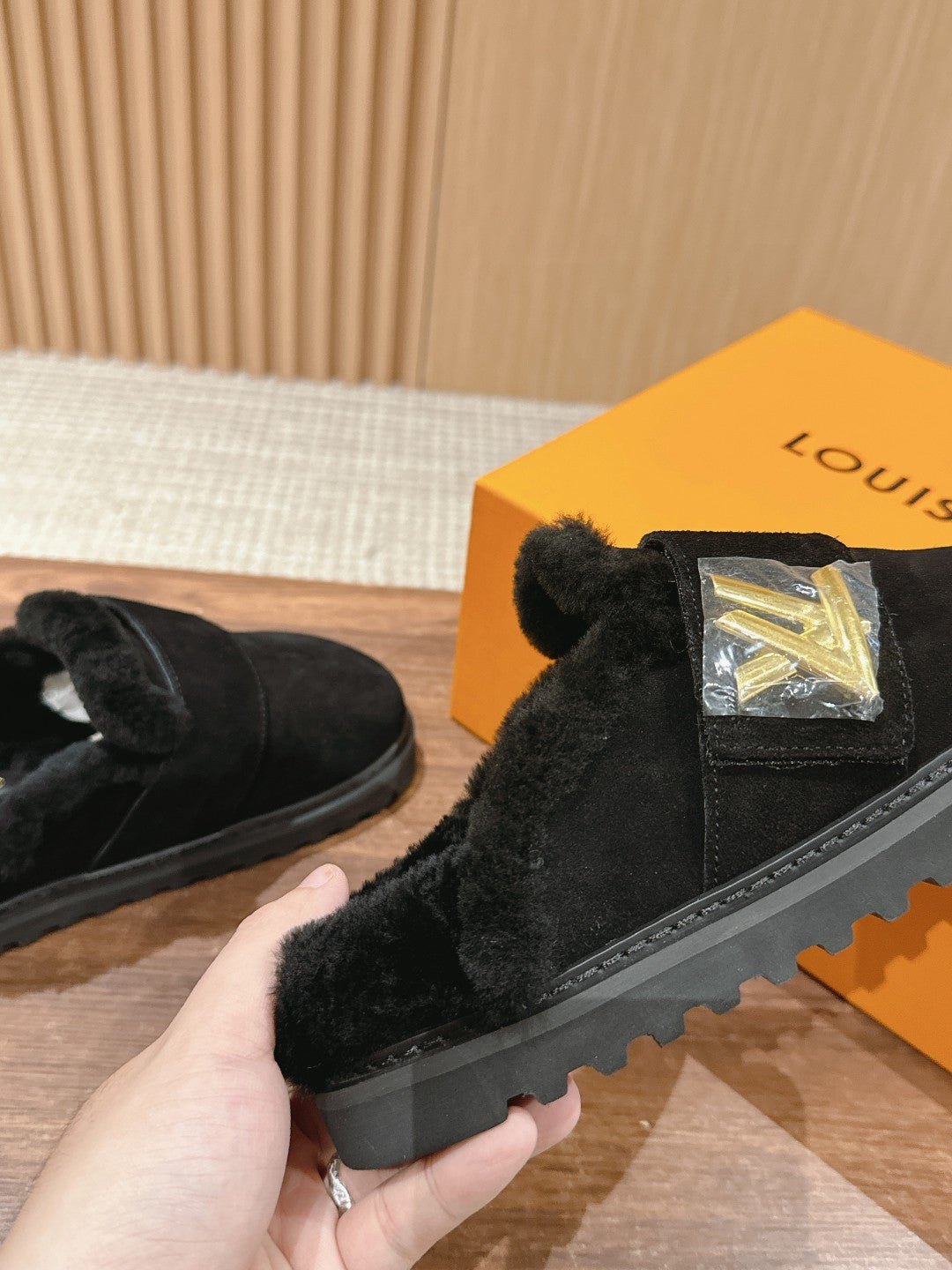 LV Cosy Flat Comfort Clog Black Fur Lining Suede