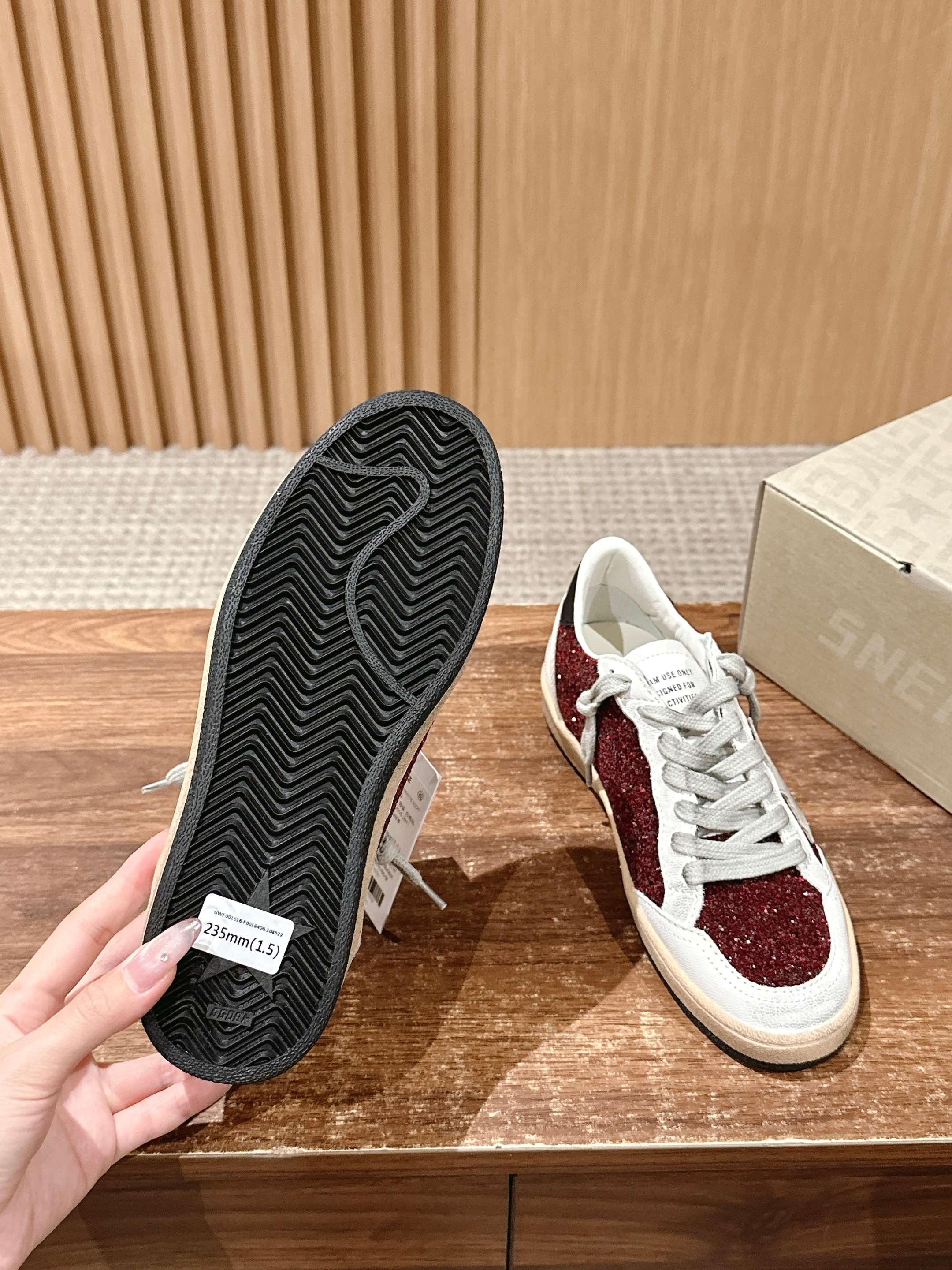 Golden Goose 2025 Sneaker White Red Cowhide 428308