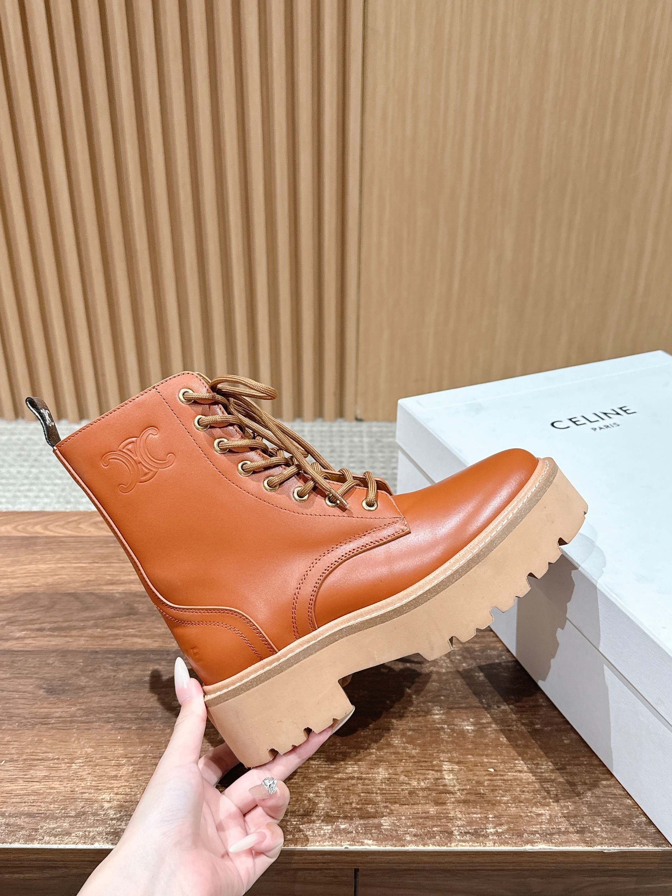 Celine 25 Boot Brown Calfskin 554010