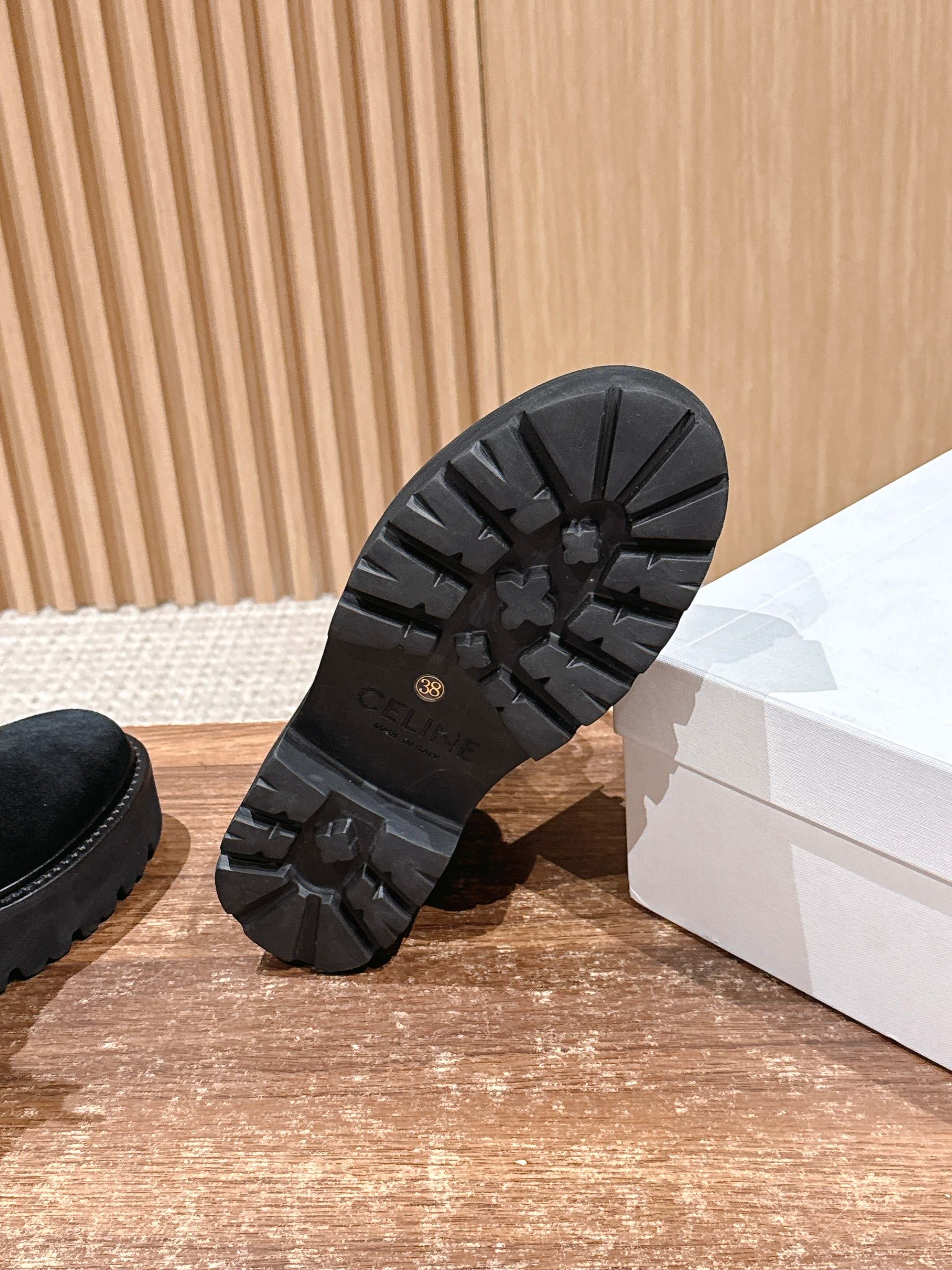 Celine 25 Bulky Lace-up Boot Black Suede 554011