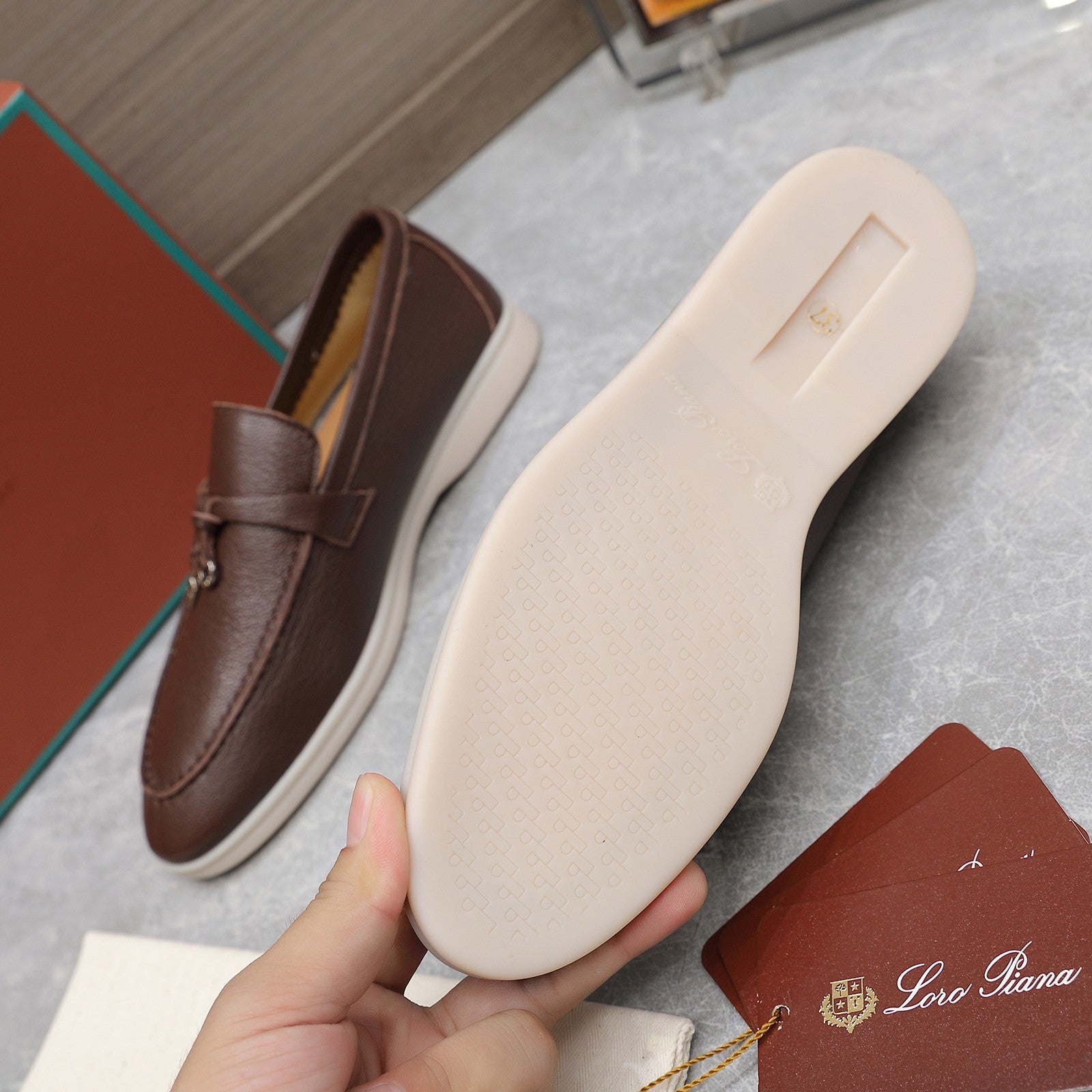 LP SUMMER CHARMS WALK LOAFERS CHOCOLATE LAMBSKIN