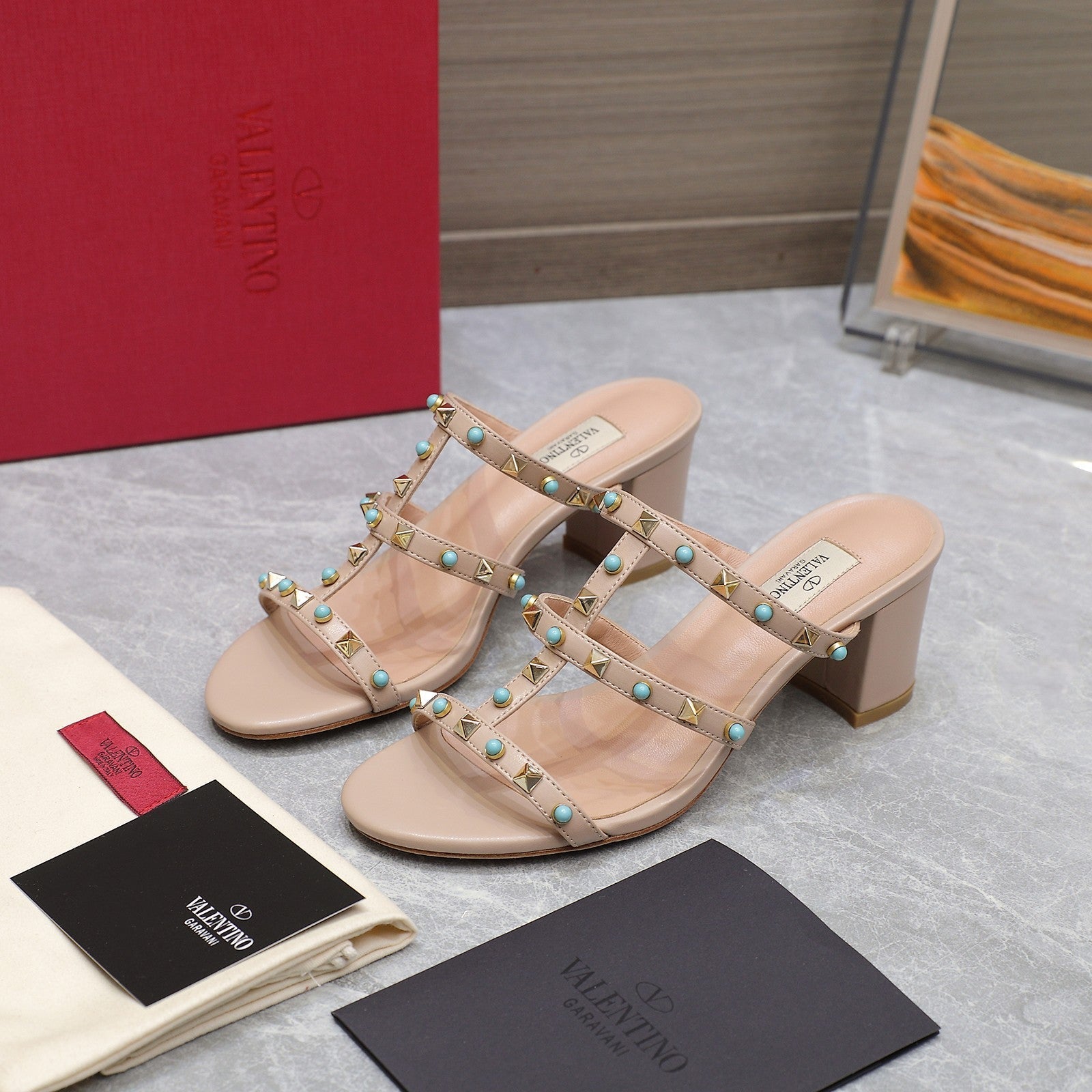 VT 25 Rockstud Heeled Sandals Nude Sheepskin 289666