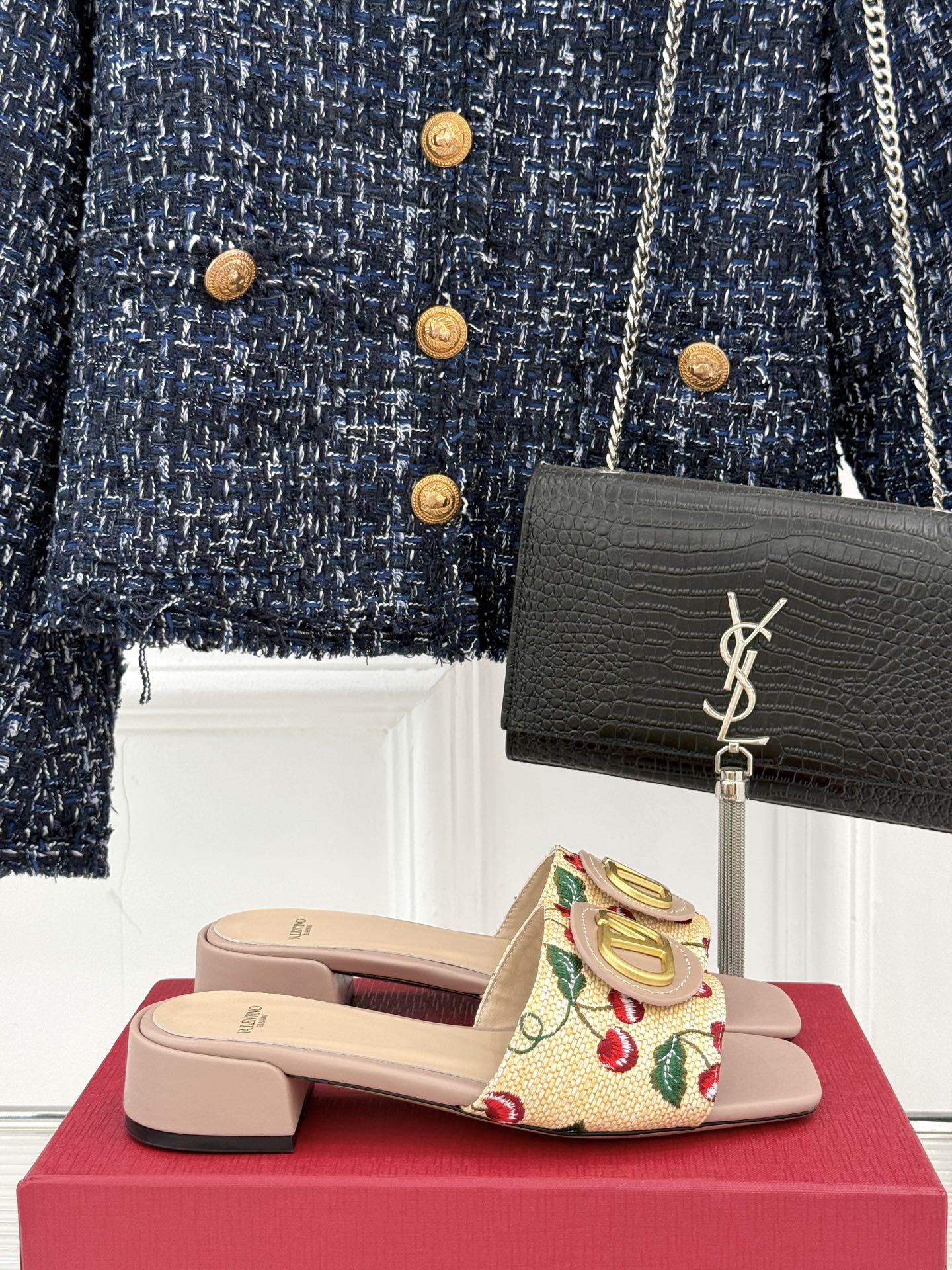 VT 25 Cherryfic Leather Trimmed Slides Nude Sheepskin 286503